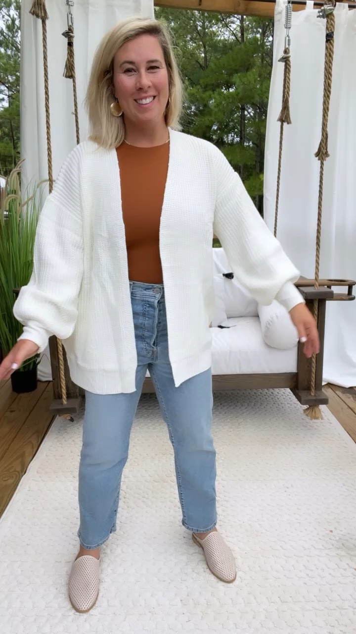 Obsessed with this sweater and body suit combo! I want it in every color 

#fall #bodysuit #oversized #chunky #sweater #ootd #teacheroutfit 

#LTKSeasonal #LTKSale #LTKworkwear