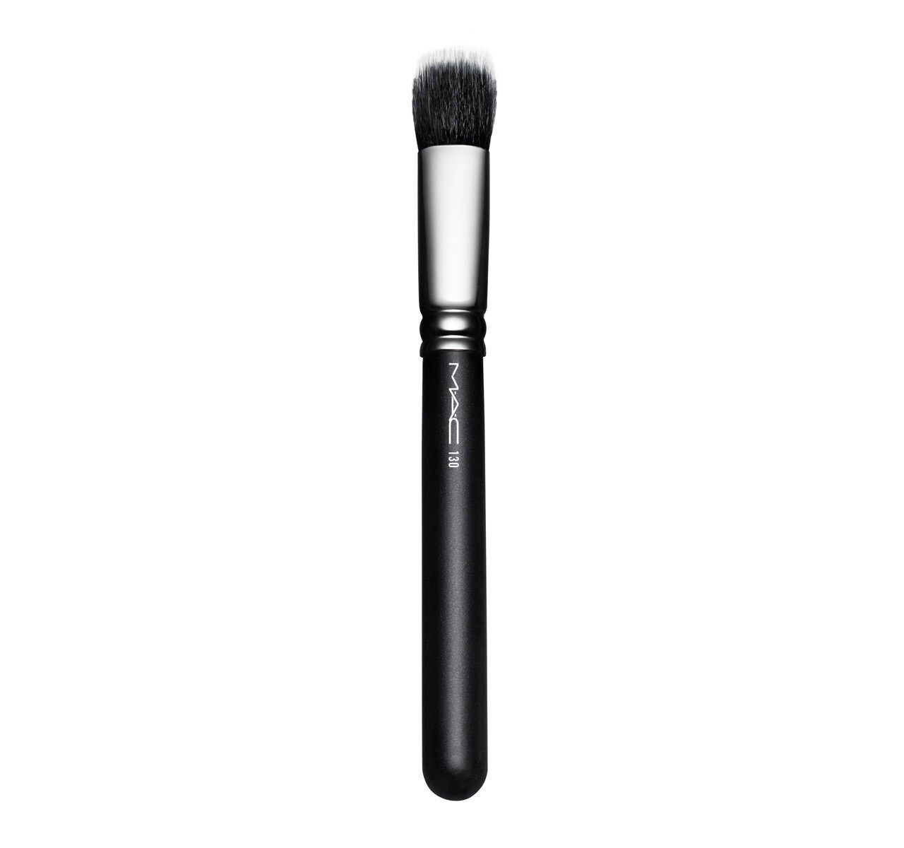 130 Short Duo Fibre Brush | MAC Cosmetics (US)