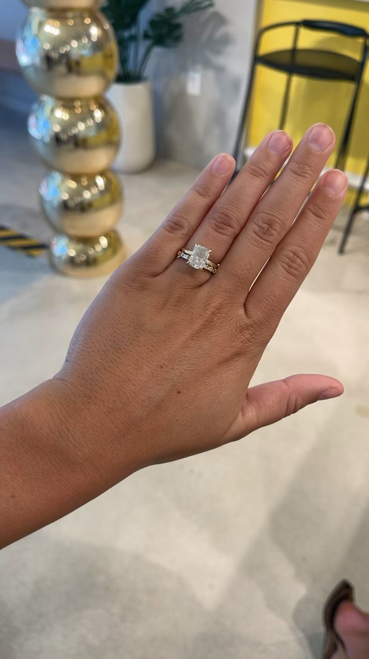 Obsessed with my wedding band choice from Mejuri 🤍

#LTKWedding #LTKBeauty #LTKNYFW