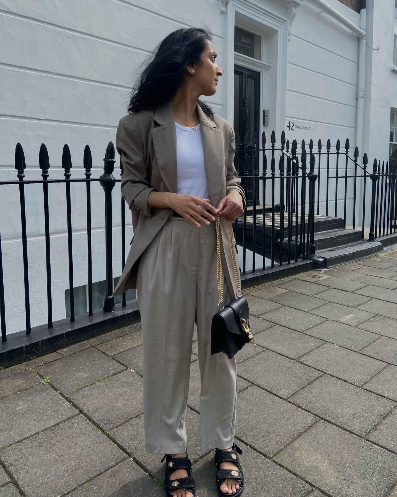 Tonal dressing 

#LTKstyletip #LTKunder50 #LTKworkwear