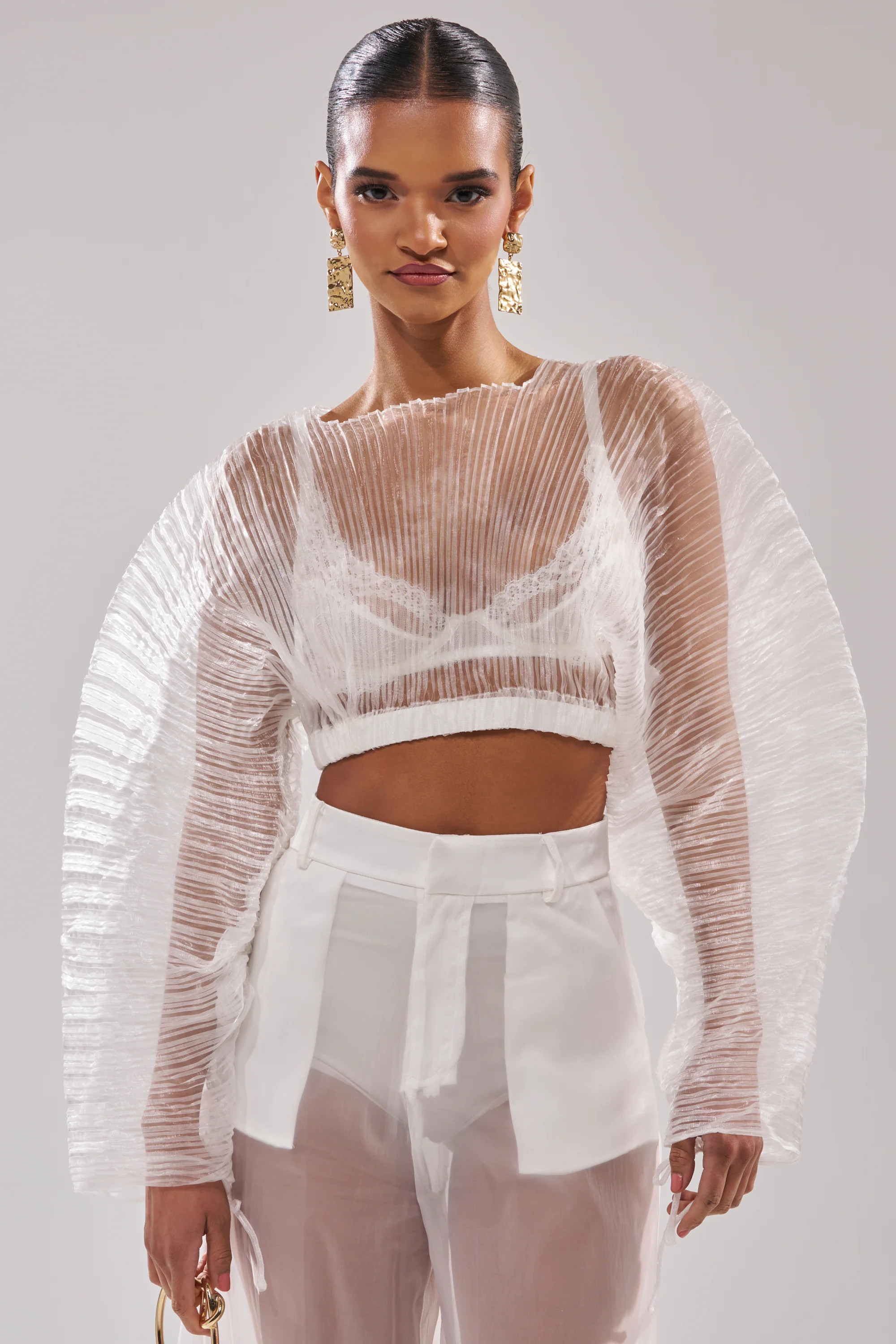 VACATION MODE PLEATED BLOUSE | AKIRA