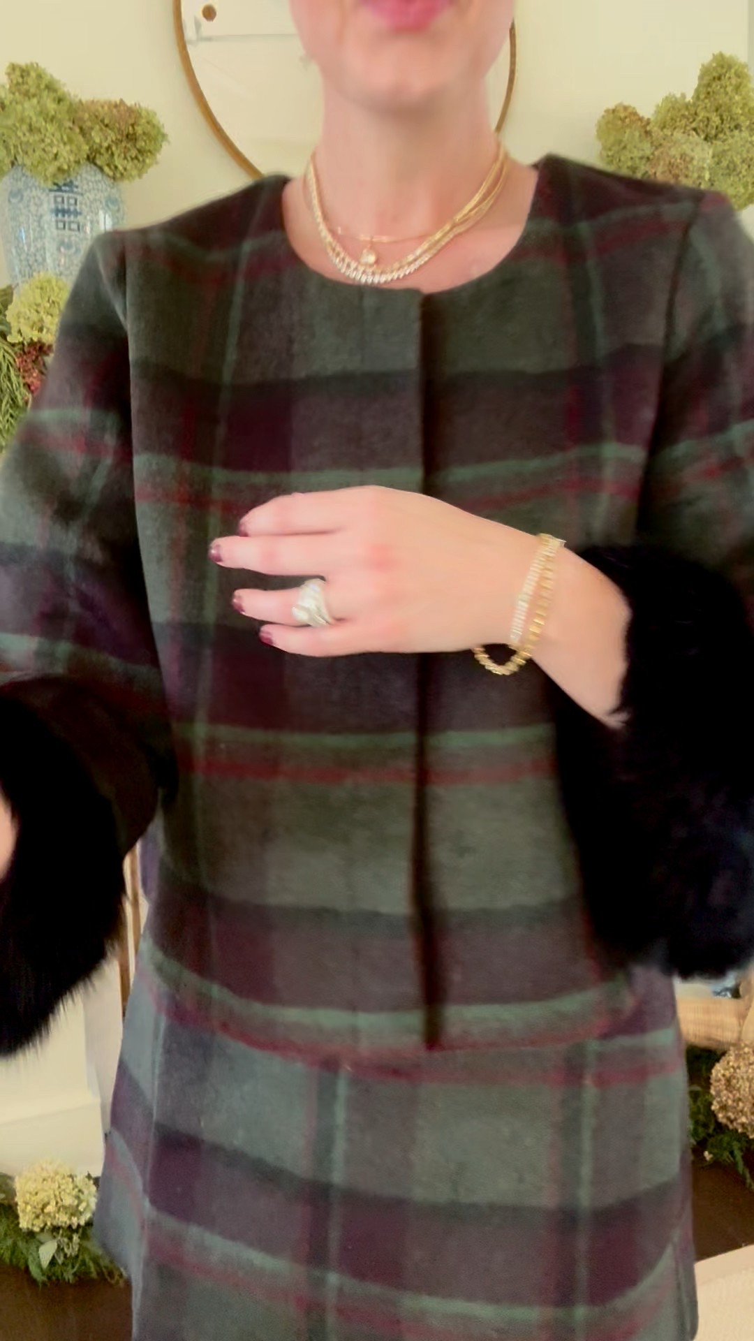 This set is one of my top picks for the Holidays season! You can wear this darling jacket with jeans for a more casual event and then pair with the skirt for evening parties! #TuckernuckPartner @tuckernuck 

#LTKGiftGuide #LTKHoliday