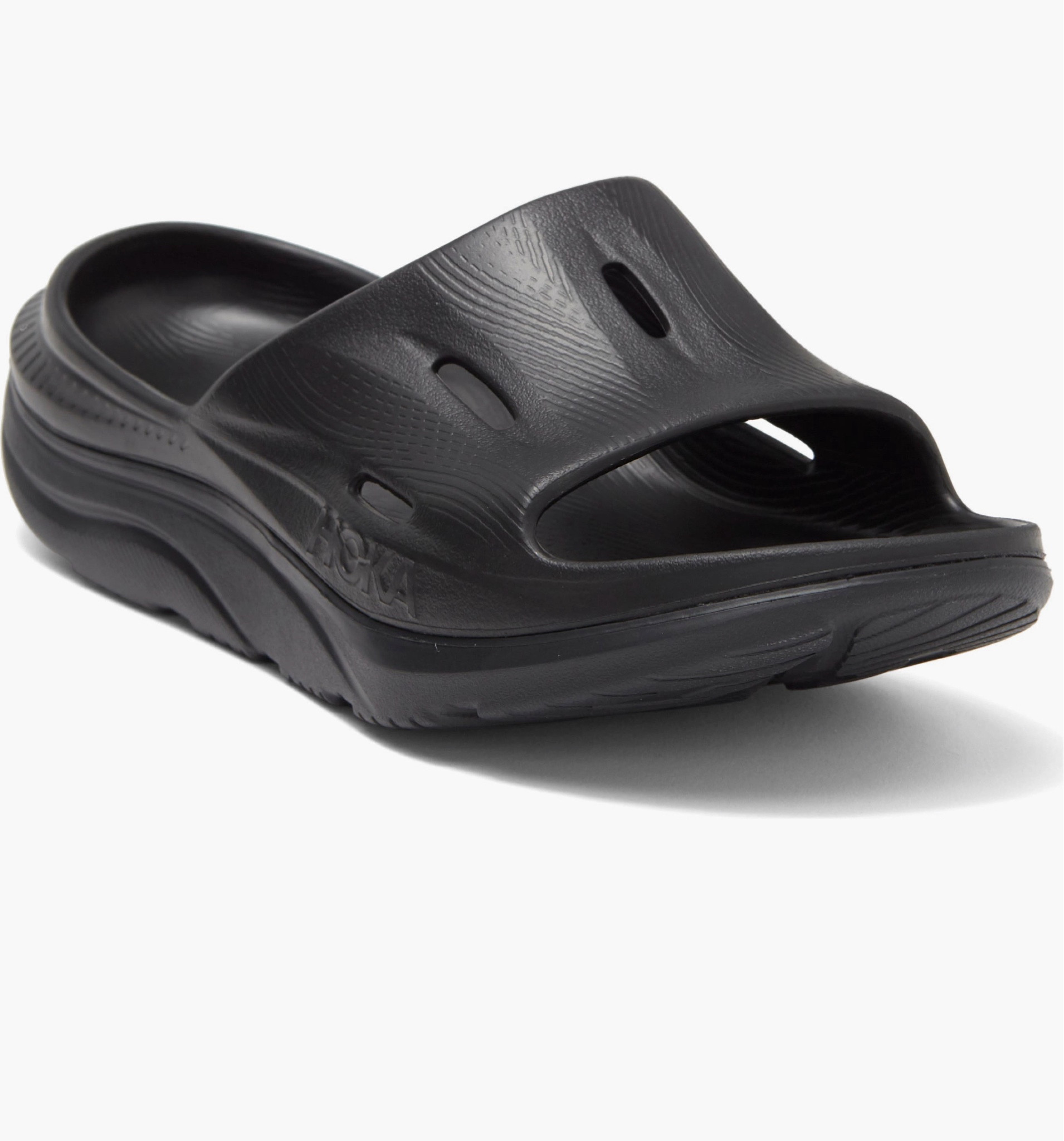 My foot is not doing great. Trying a new slide

#LTKActive #LTKFitness