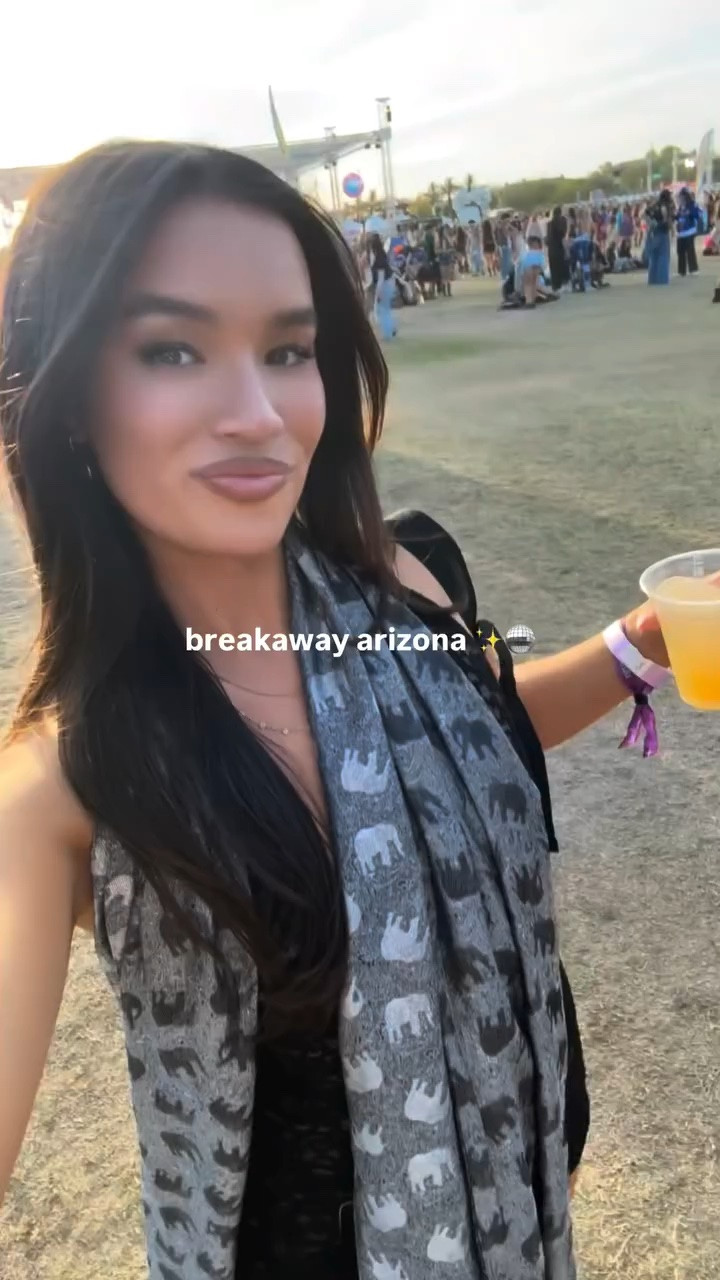 Our first @breakawayarizona was the best time✨🪩 

#breakaway #festivalseason #festival #arizona
