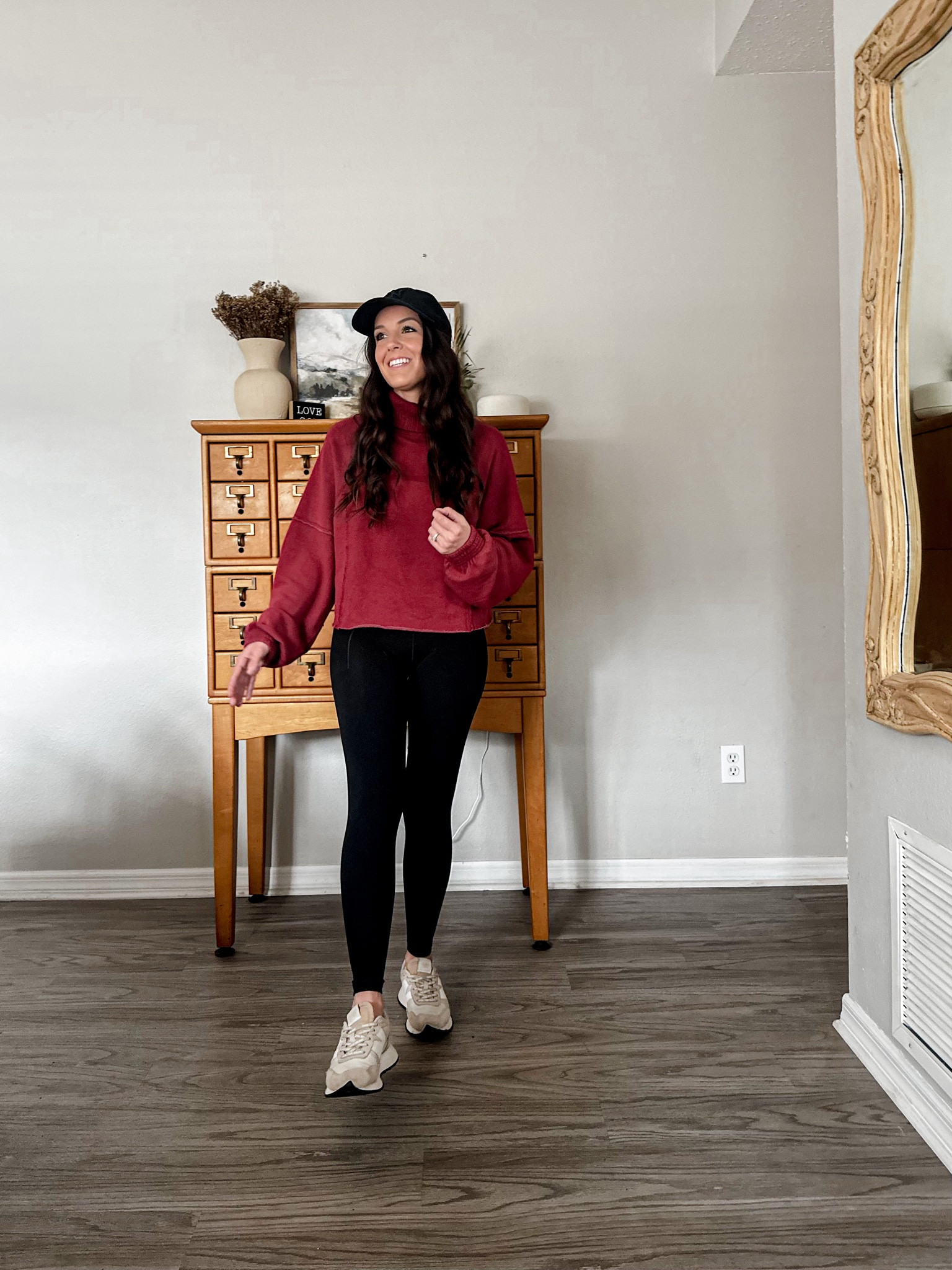 To be honest out of all my leggings these Aerie leggings are my favorite. They hug you and I never need to adjust/pull them up. We all know leggings with pockets are always a plus as well 👌🏼. These are also ON SALE right now along with this turtleneck. I usually don’t go for red shades, but this cherry tart is such a pretty color. 