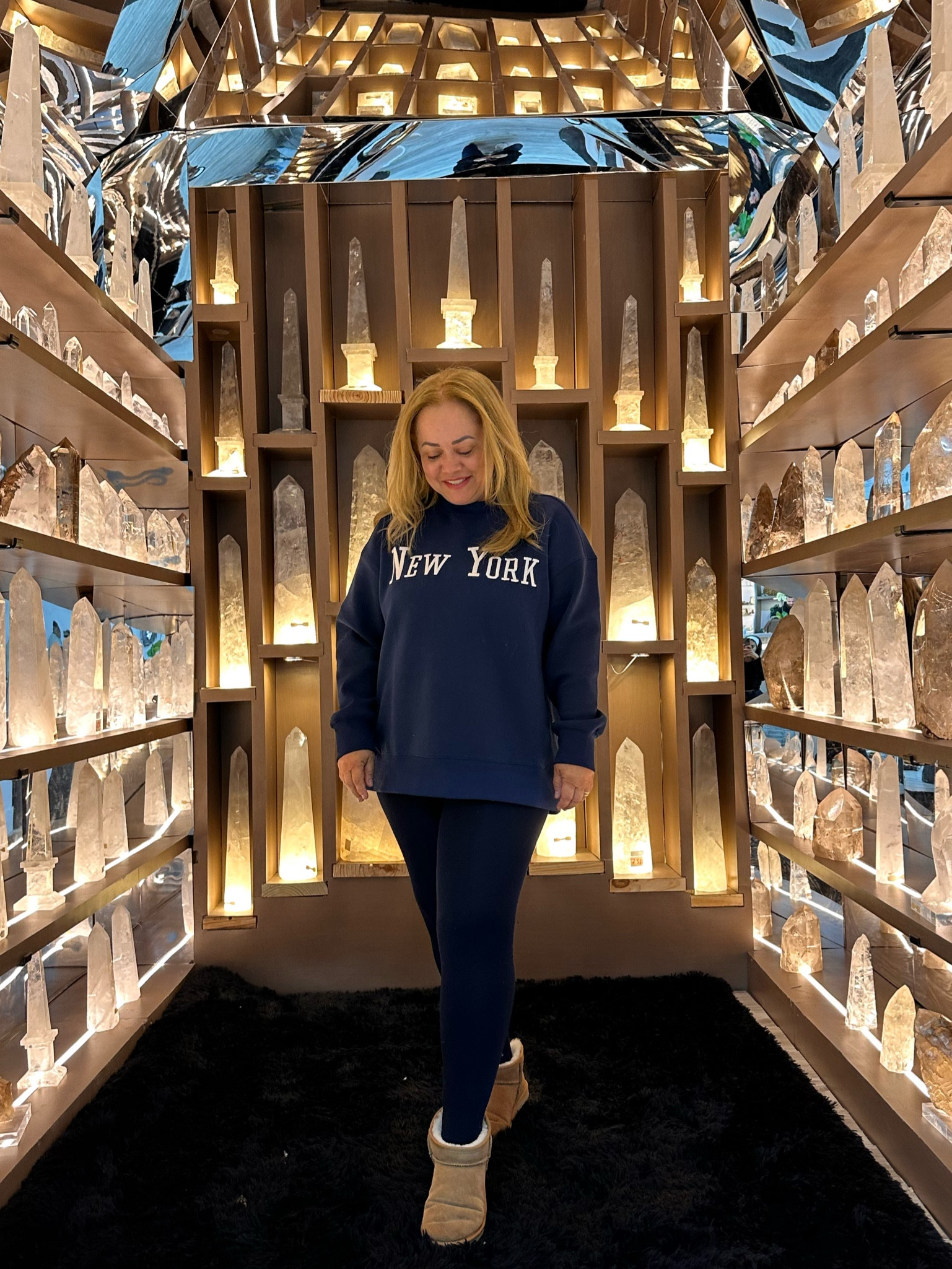 Winter yoga outfit in navy bluee

#LTKOver40 #LTKMidsize #LTKActive