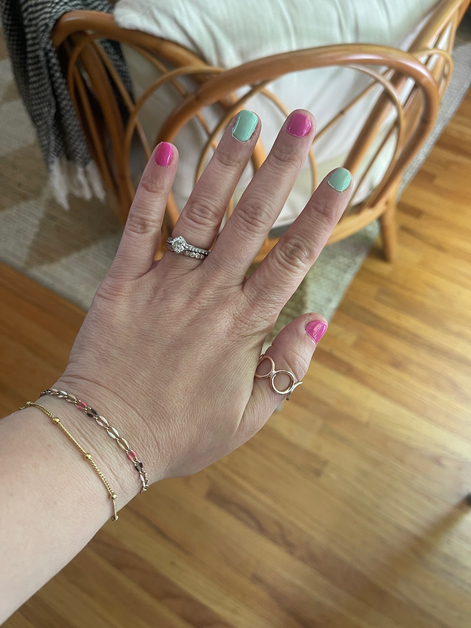 Watermelon nails 



#LTKBeauty #LTKFindsUnder50 #LTKStyleTip