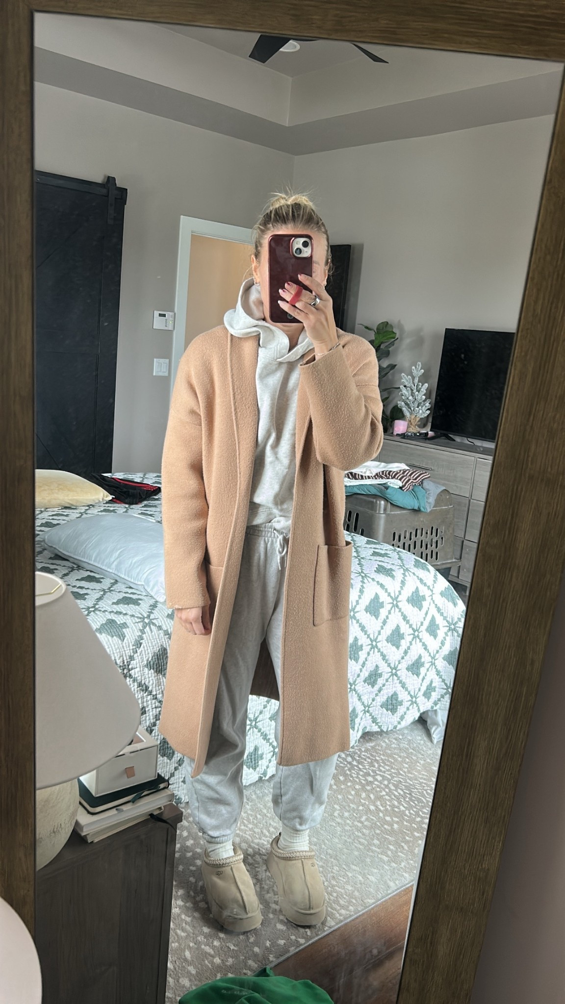 Small in sweats & hoodie, XS coat, Uggs run TTS.

All but the socks are seasons past but all have updated versions that I linked from exact retailers! 

#LTKSaleAlert #LTKFindsUnder100 #LTKmomlife