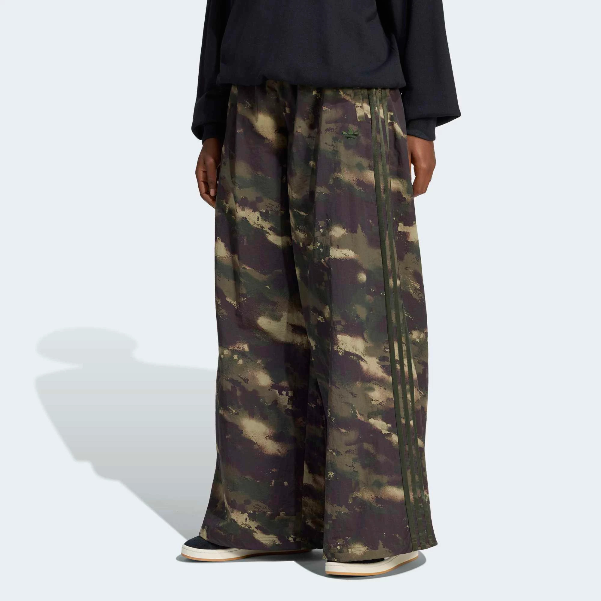 adidas Originals Women's Camouflage Adilenium Track Pants | DICK'S Sporting Goods