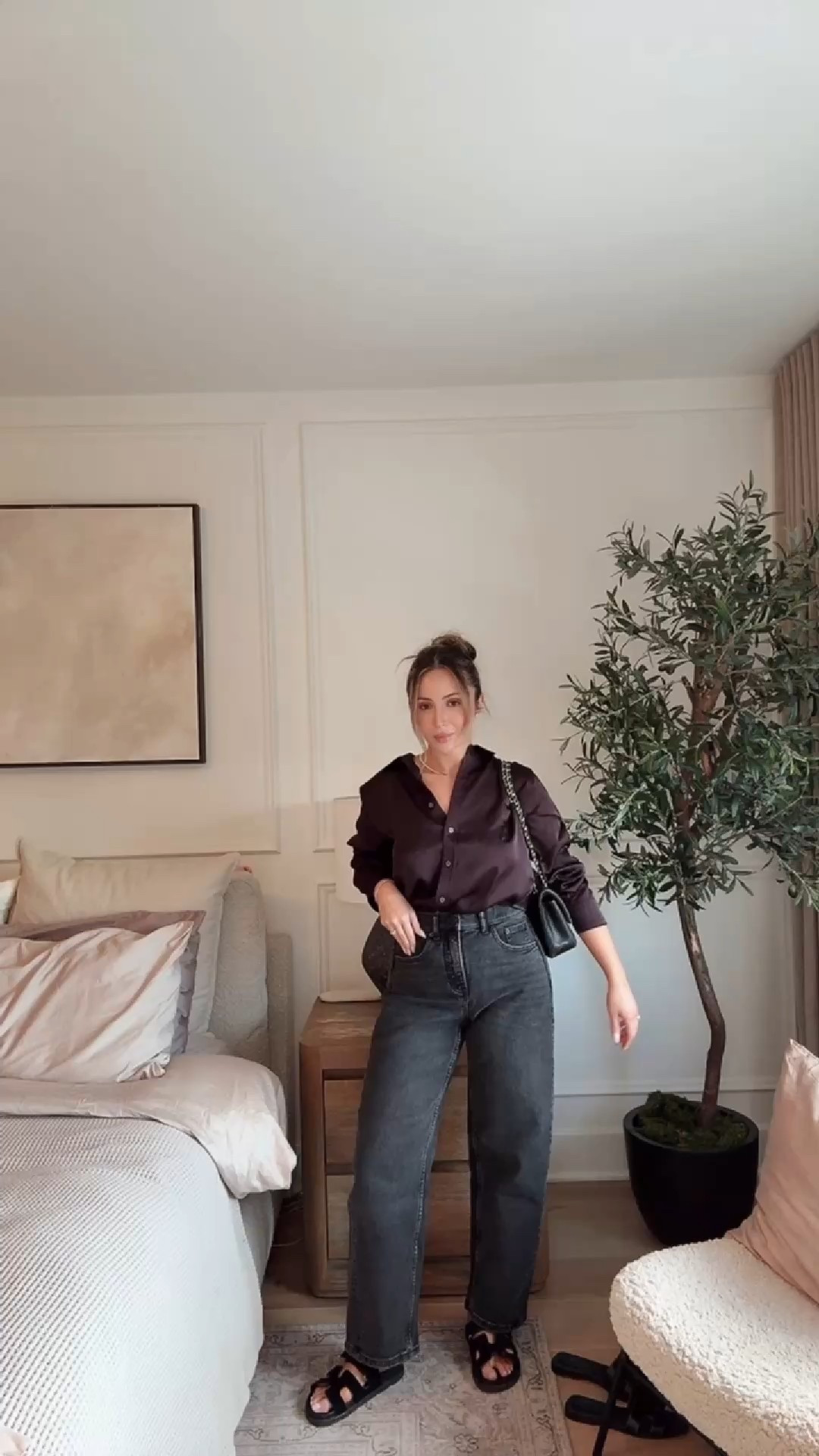 Four new outfits from @spanx that I’m loving for fall. All cute, all comfortable, and perfect for everyday wear. Linked here so you can shop them too - plus you can use code TONIXSPANX for 15% off your first order and free shipping!!

#spanxpartner