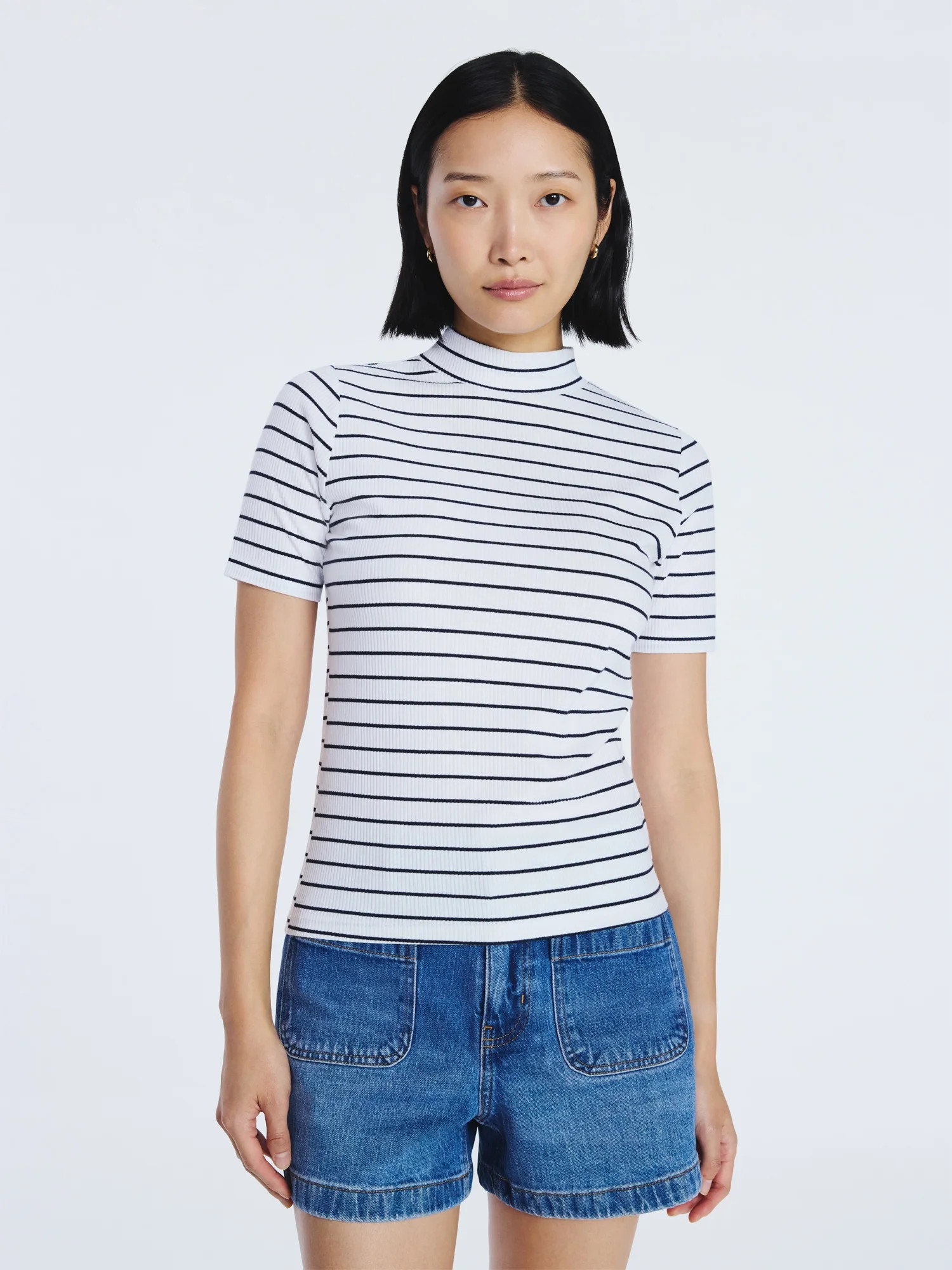 Free Assembly Women's Mock Neck Tee with Short Sleeves, Sizes XS-XXL | Walmart (US)