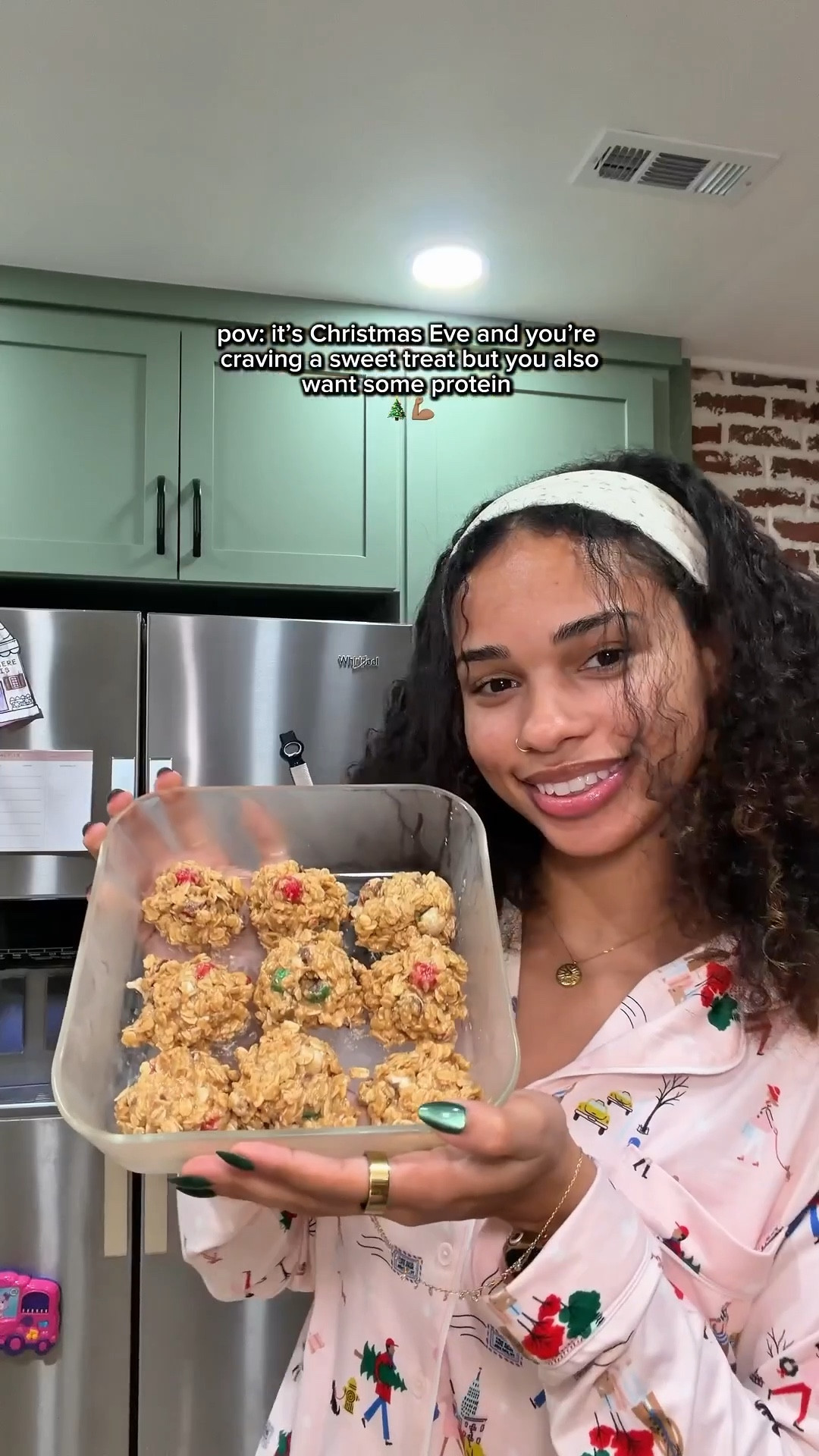 These are so good! 🎄✨ Recipe from @ALISA 
Ingredients:
2 cups oats
3 scoops protein of your choice 
1 tsp salt 
Mix dry ingredients ✨
1 cup peanut butter 
1/2 cup honey 
1/4 cup milk
Crushed Cadbury snowballs

These are 10/10! So good! ☃️❄️💖✨

#LTKfoodie #LTKHoliday #LTKfitnessgoals