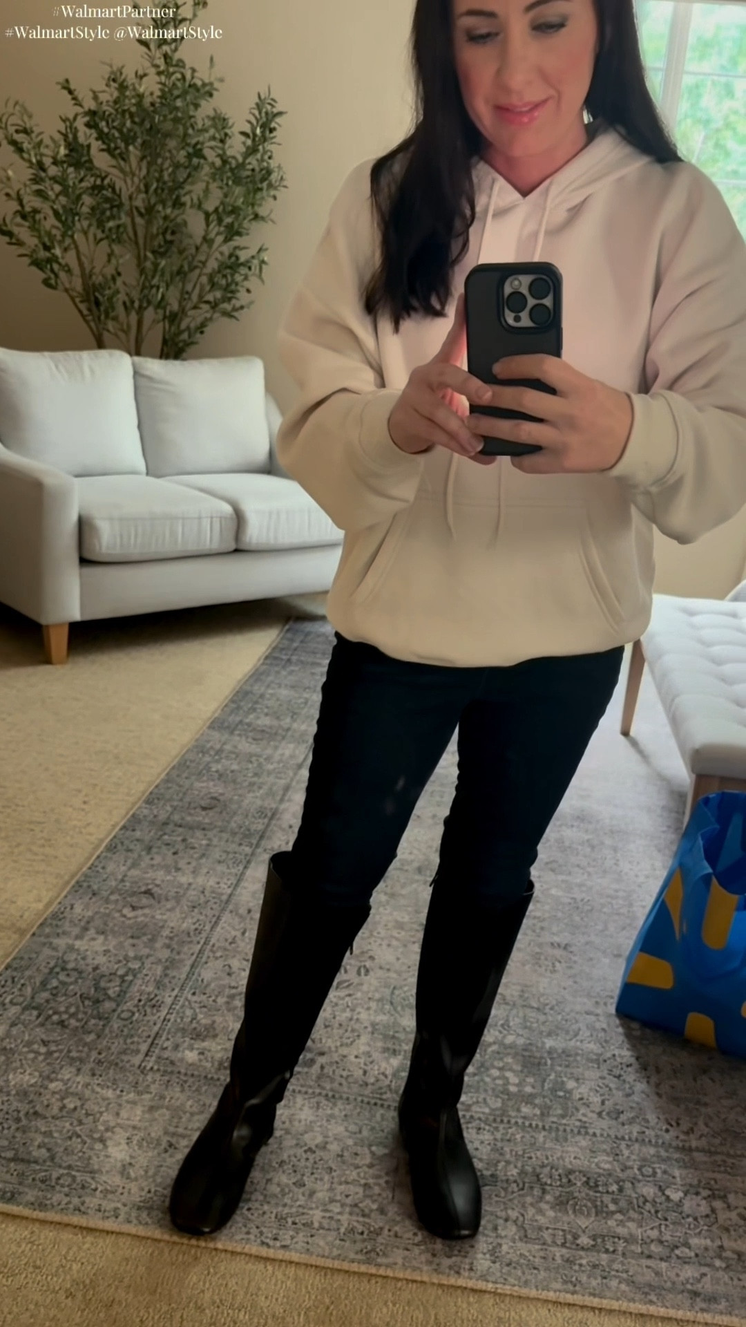 #WalmartPartner I’m partnering with @walmartstyle to share my favorite fashion finds 🤍
These are classic styles, neutral colors, and everyday essentials I truly love — easy pieces you can mix and match, wear this season and next, and style so many ways.

Most of these are on sale, and several styles are low stock, so grab your favorite colors and sizes before they sell out.

I found even more pieces I’m shopping too!


#walmartstyle #walmartfashion #liketkit
