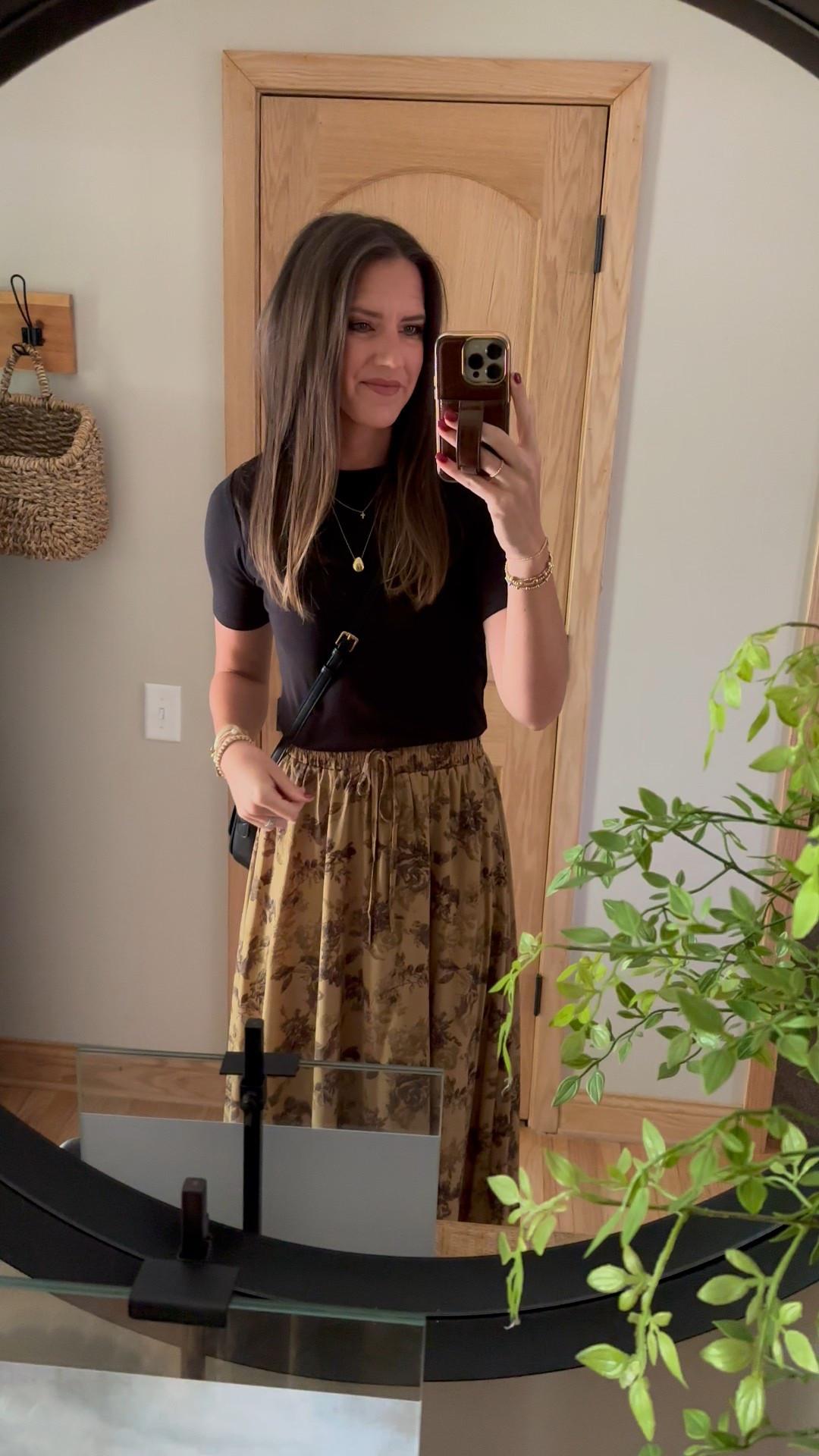 Today’s church outfit. Linking my skirt but my color is sold out. There are a bunch of other colors though. Wearing a small in both my top and skirt. 


#LTKFindsUnder50 #LTKFindsUnder100 #LTKStyleTip
