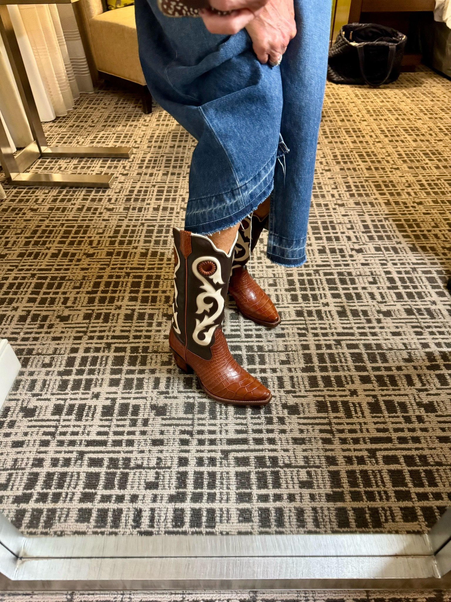 New Tecova boots from Nashvillee night
TTS wearing a 9

#LTKStyleTip #LTKOver40 #LTKShoeCrush