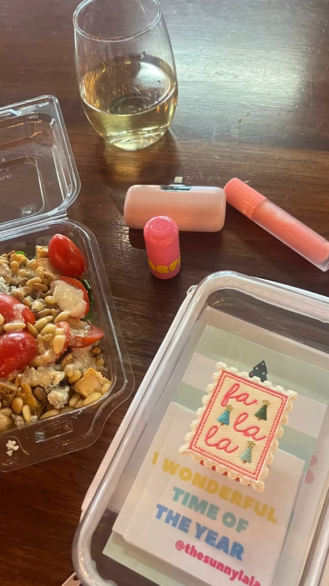 Work-On-The-Go Accessories ✨
I loveeee these at six cases for organizing my on-the-go work and there’s a sale on a set of them right now!



#LTKSeasonal #LTKGiftGuide #LTKTravel