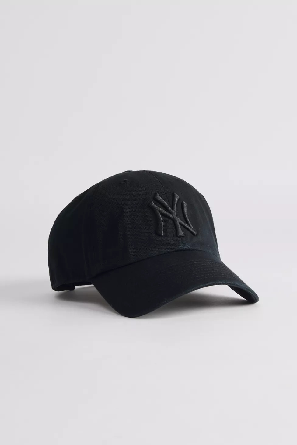 '47 Brand MLB New York Yankees Clean Up Hat | Urban Outfitters (US and RoW)