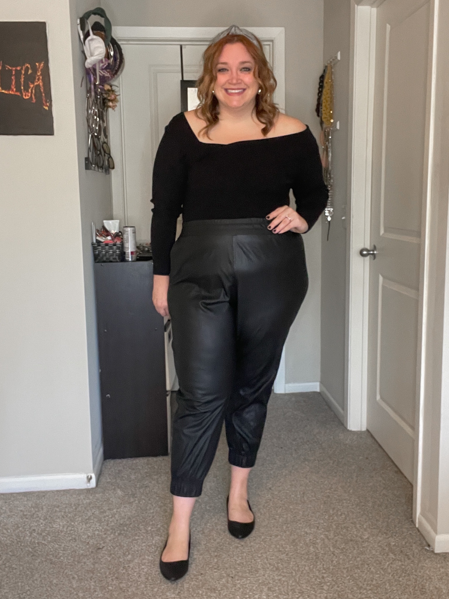 Fancy yet comfy holiday outfit inspiration 

#LTKHoliday #LTKplussize #LTKmidsize