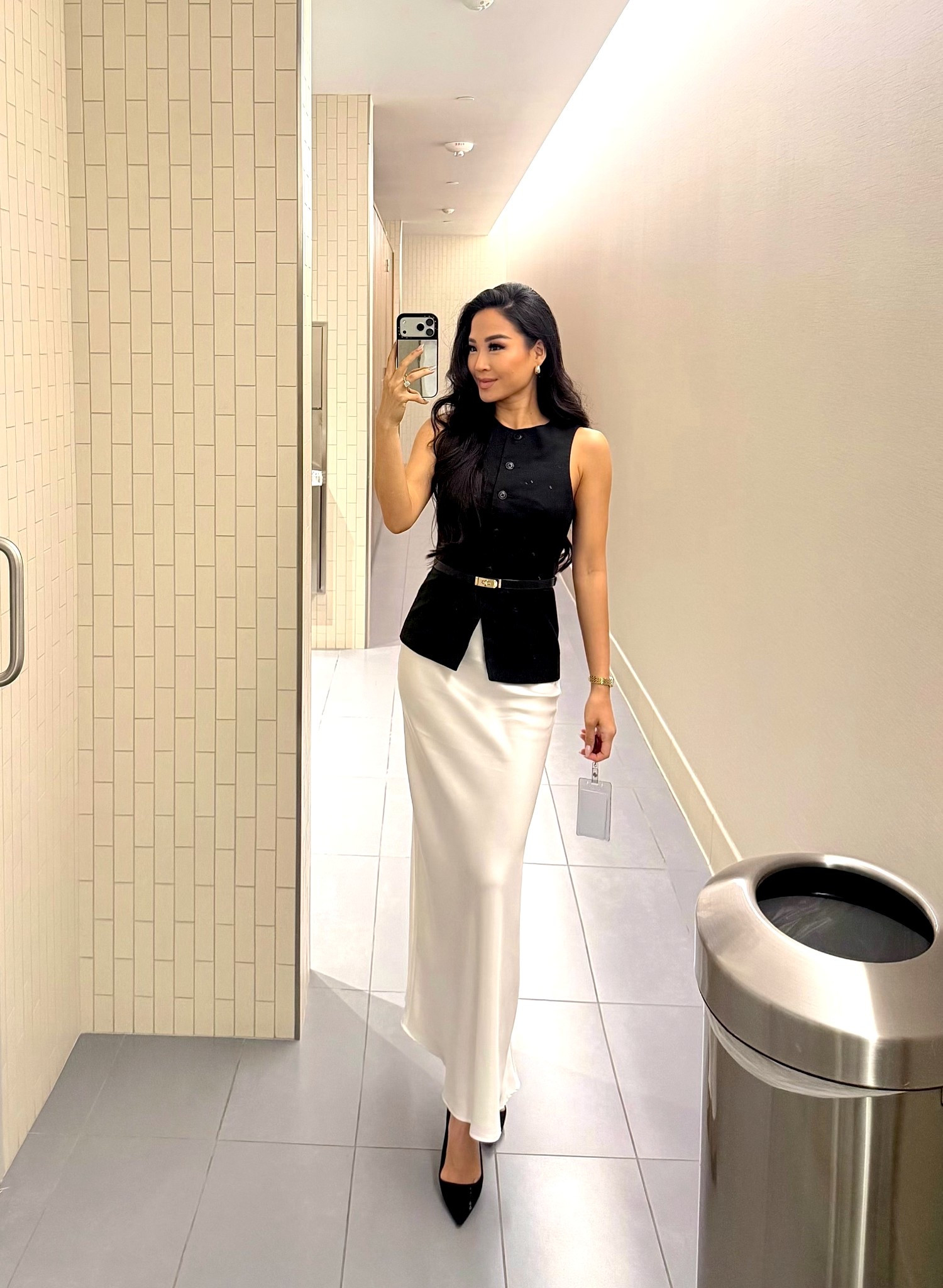 Office OOTD 🤍🖤

#LTKSeasonal #LTKdayinmylife #LTKWorkwear