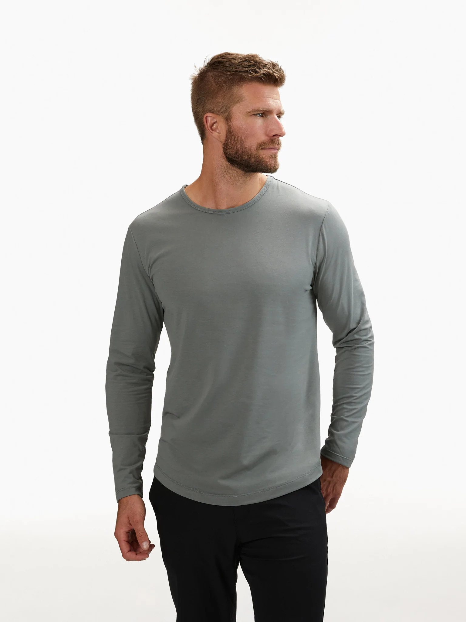 AO Long Sleeve Curve-Hem Tee | Cuts Clothing