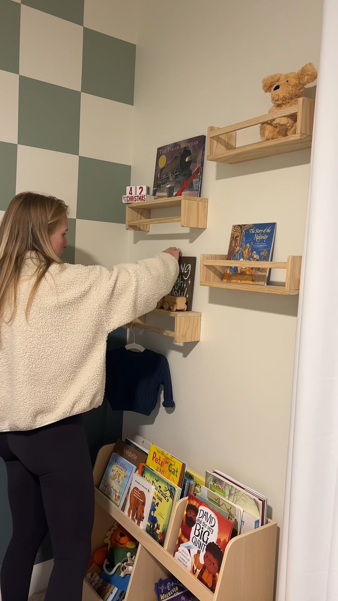 Decorating Sonny’s room for Christmas. We love these shelves and little boom/toy storage!!



#LTKHome #LTKKids #LTKBaby
