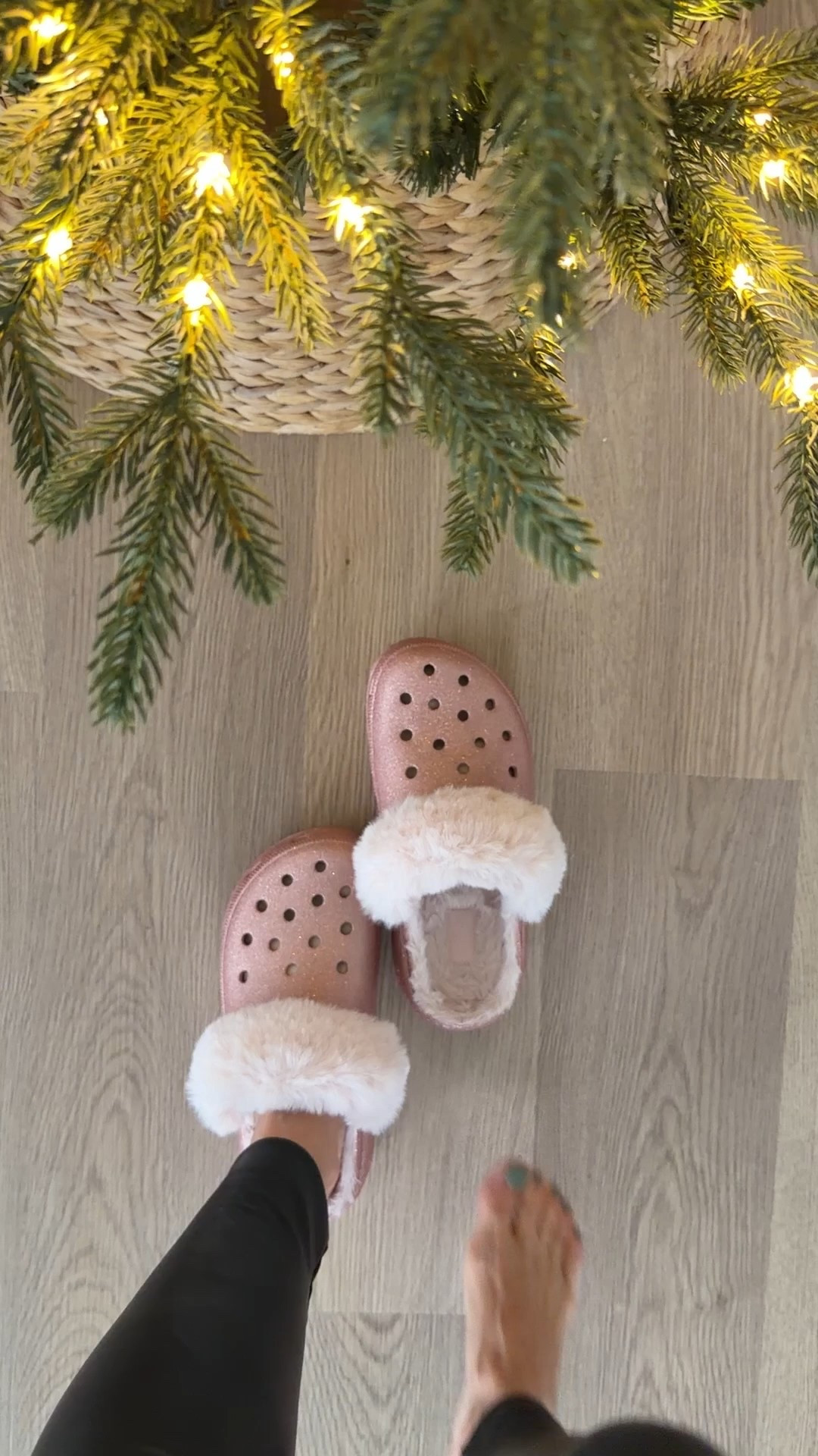 Holiday gift idea - pink glitter fur lined crocs 

#LTKootd #LTKGiftGuide #LTKgrwm