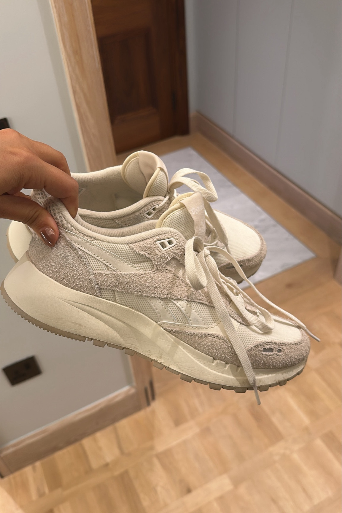 Comfiest walking shoes!

#LTKTravel #LTKShoeCrush #LTKFindsUnder100