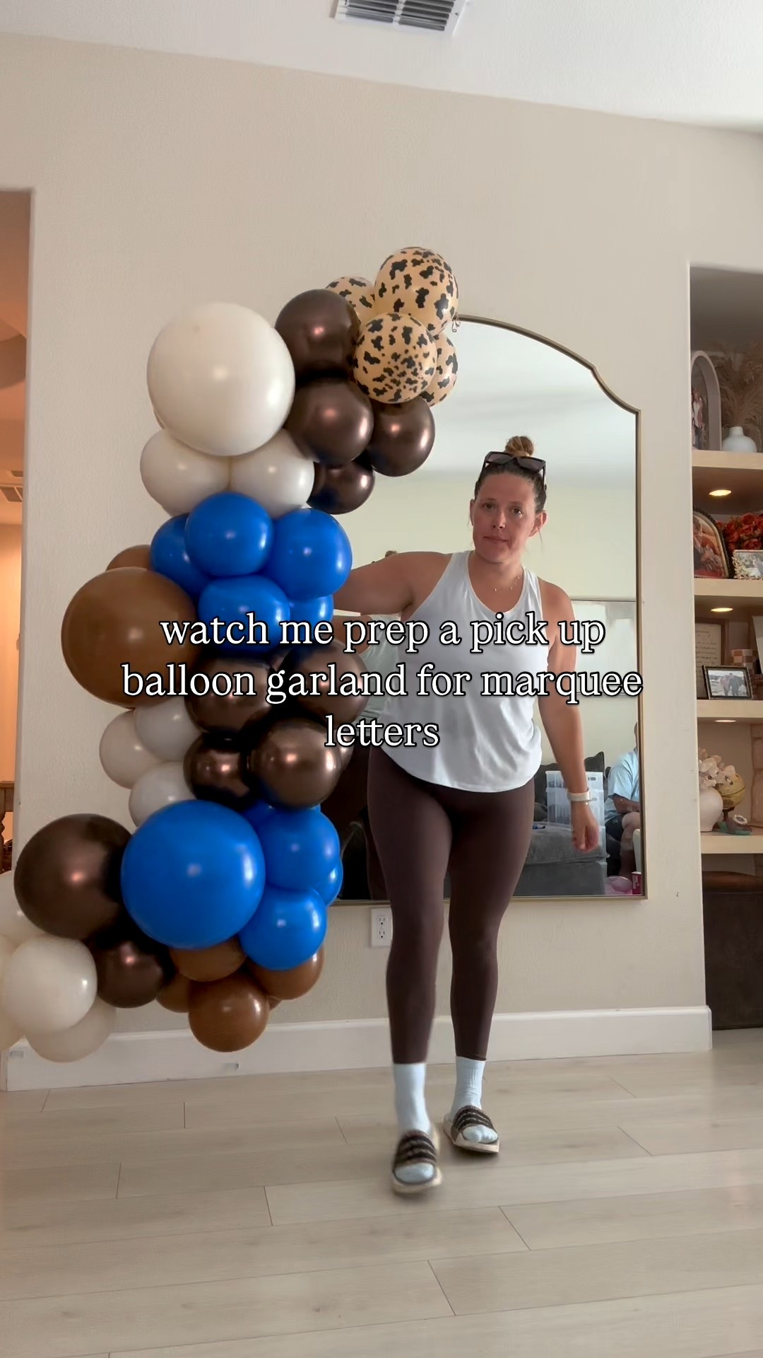 I highly recommend ordering a few because you are going to LOVE this skill!!! 

#balloons #balloongarland #balloondecor #balloonarch #balloonstylist #balloonart #balloon #balloondecoration #marquee #pickup #grabandgo 