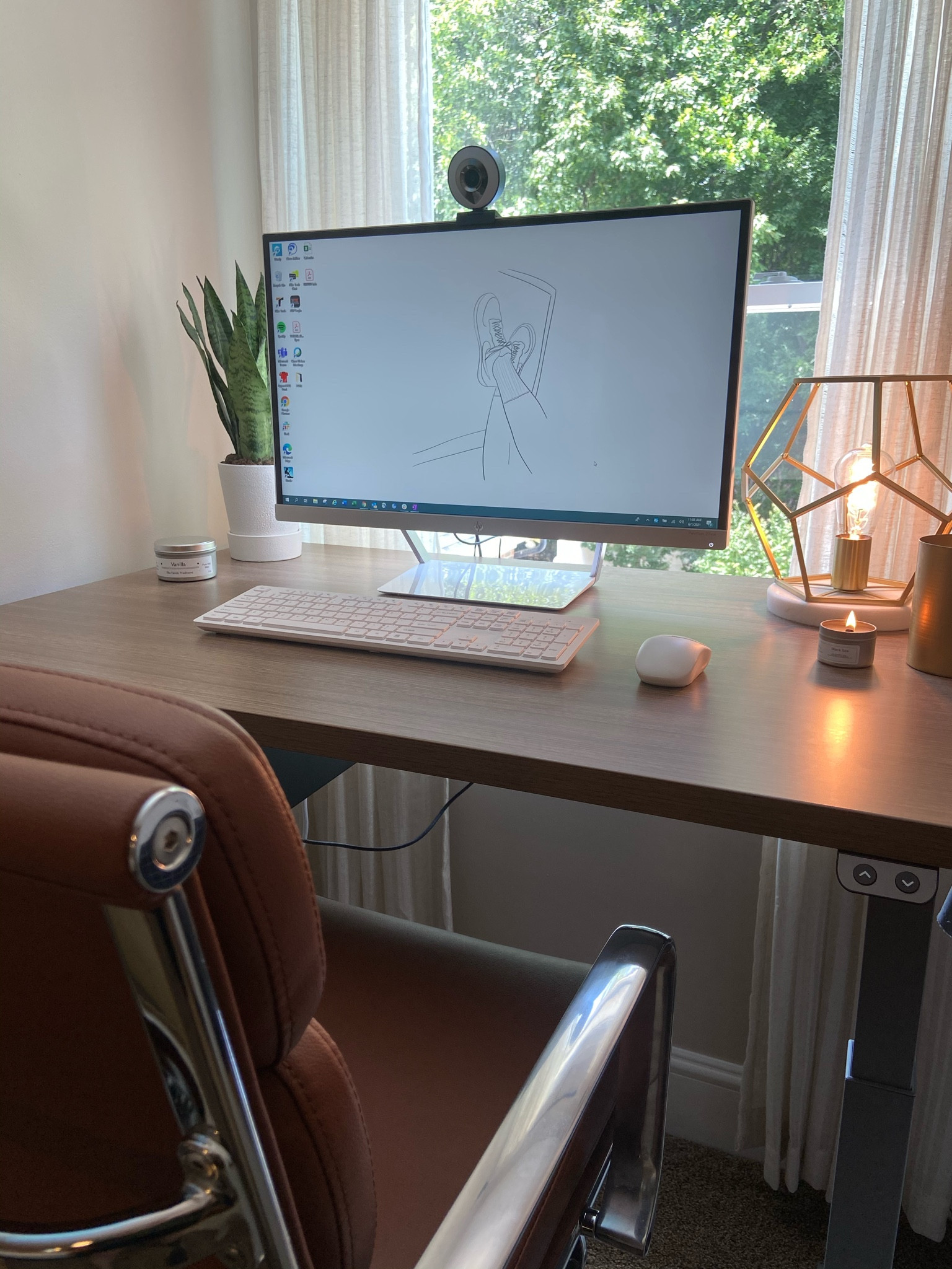 A home office with a calm and organized desk sets the tone for a great day! 

#LTKworkwear #LTKstyletip #LTKhome