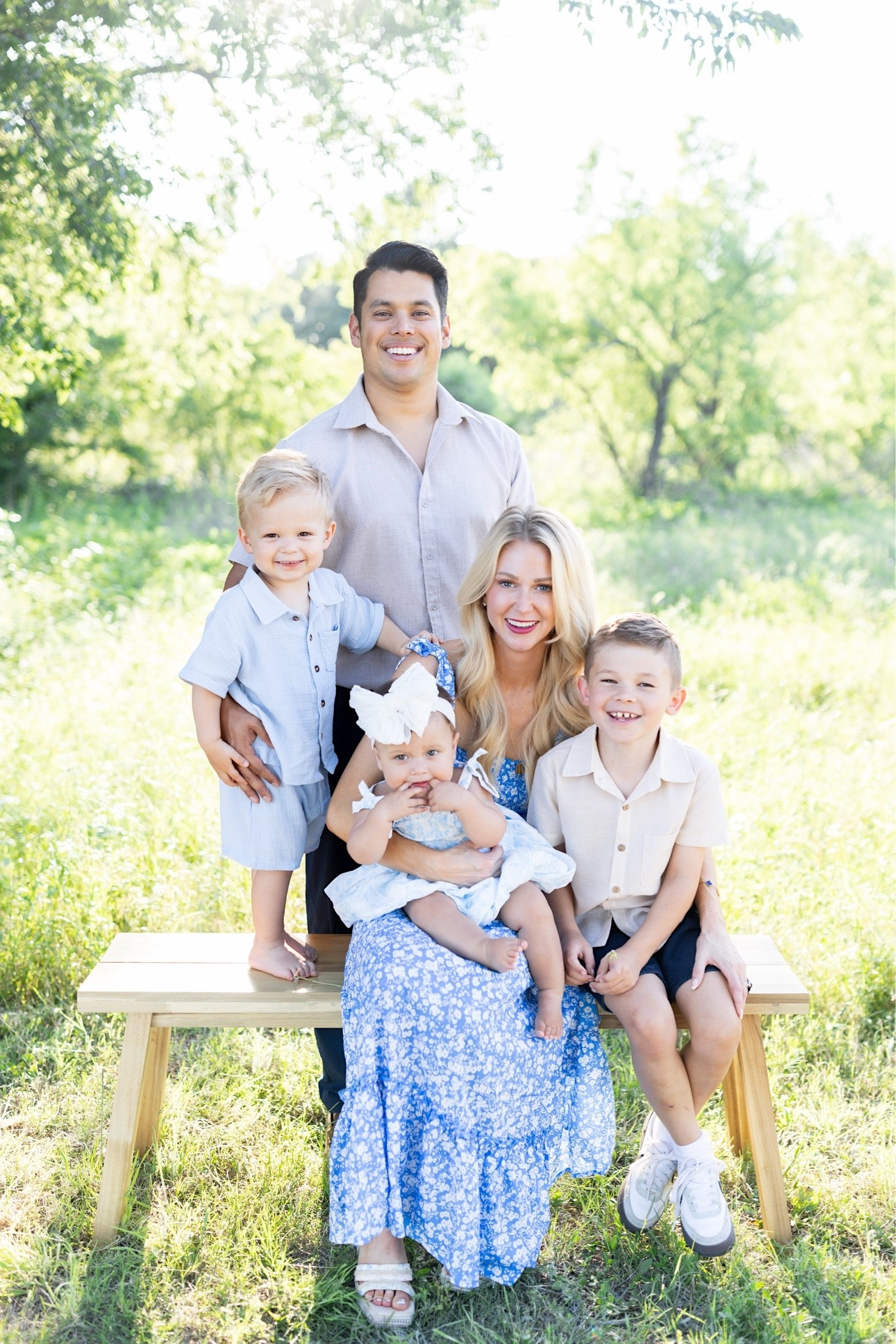 Summer family photoshoot outfits

#LTKmomlife #LTKKids #LTKMens