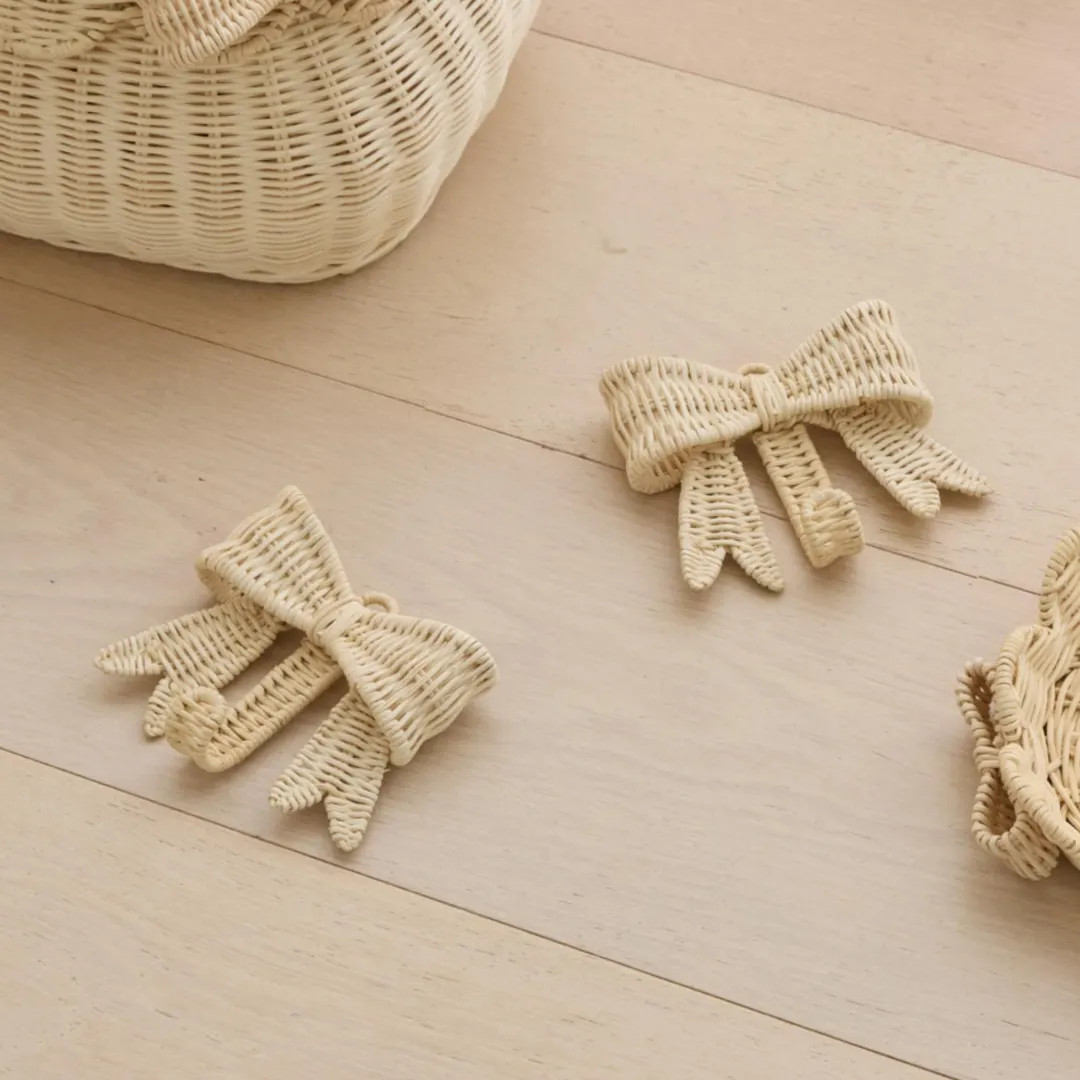 Handwoven Rattan Bow Wall Hooks Set of Two (5.9 × 5.1 in) – Decorative Wall Hooks, Bow Decor f... | Etsy (CAD)