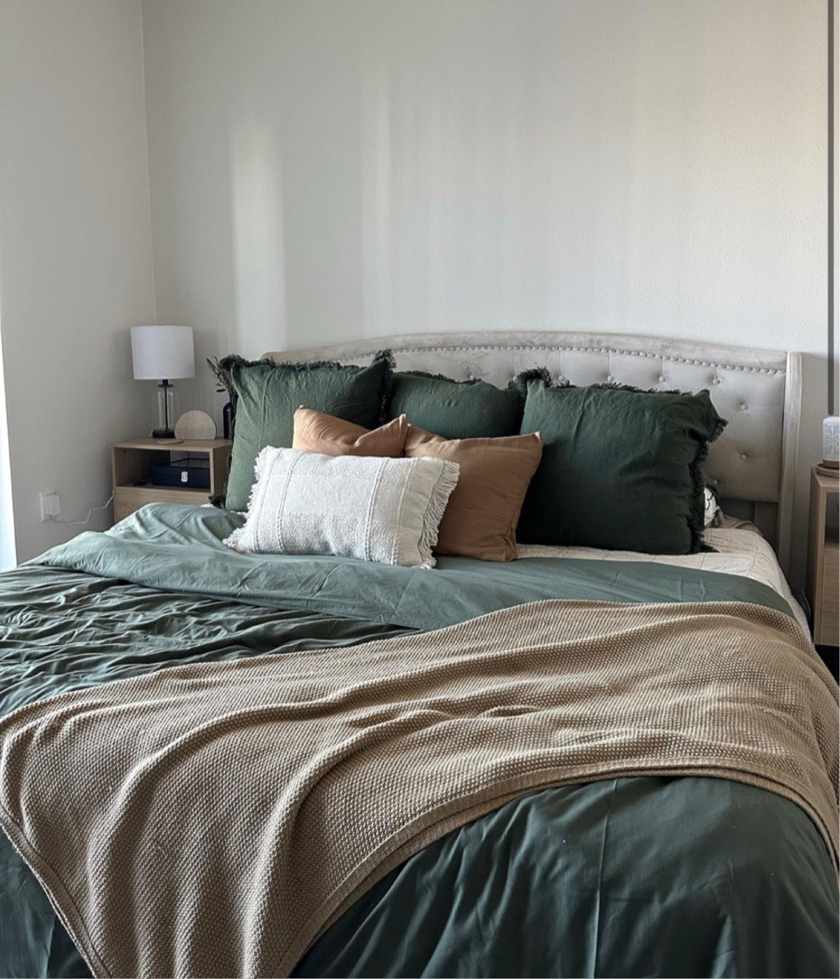 Obsessed with this olive bedding 

#home #bedroom 

#LTKStyleTip #LTKSeasonal