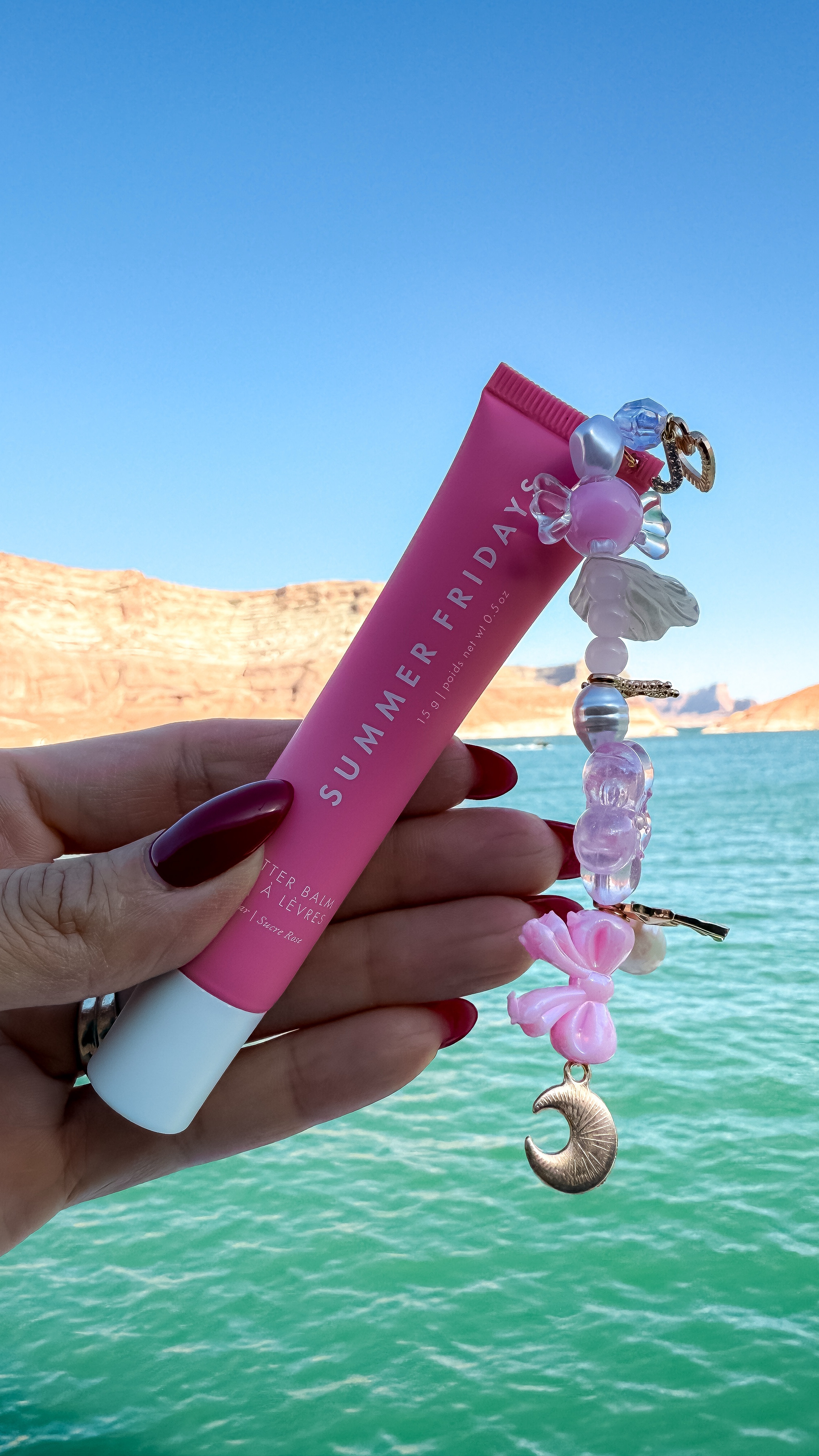 Such a fun way to accessorize your favorite lip balm!!

Accessorize / Lip Balm / Crafty / Kids / Teens / Budget / Beauty / Makeup/ Beads / Keychain 