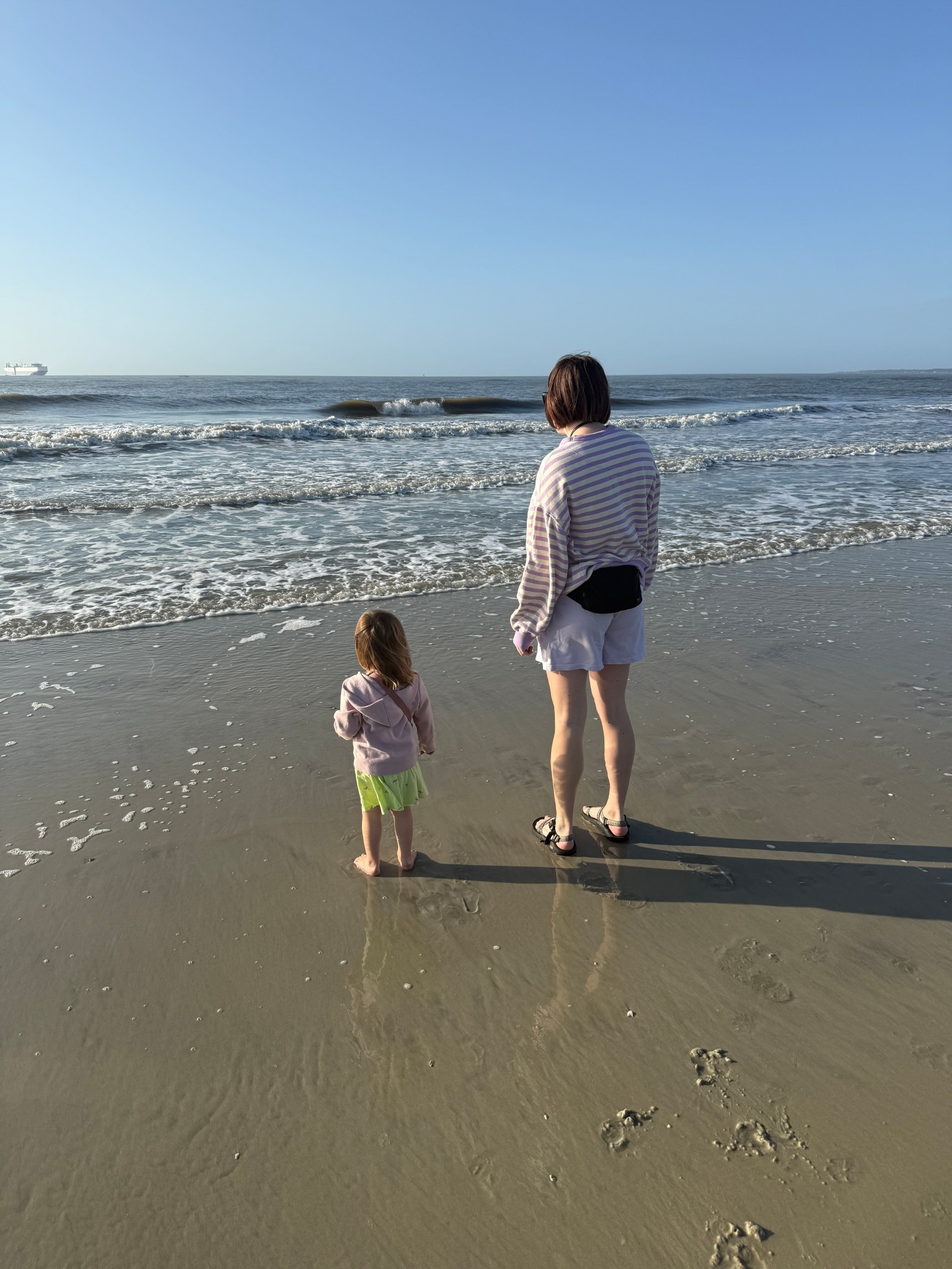 If I could influence you on one thing let it be this everyday sweatshirt from Aerie I’ve worn it almost ever day since I got it, and then I went back and got another color 😂

#LTKootd #LTKmomlife #LTKdayinmylife