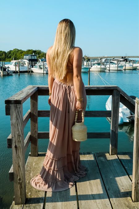 Another great dress for a hot day or getaway✨ Perfect for a wedding guest too. (Wearing size xs)
#vacation #getaway #springbreak #wedding #weddingguest #date #destinationwedding #summerwedding
#dress #neutral

Follow my shop @olesyashayda on the @shop.LTK app to shop this post and get my exclusive app-only content!

#liketkit #LTKFind #LTKwedding #LTKtravel
@shop.ltk
https://liketk.it/430ss

#LTKFind #LTKwedding #LTKtravel