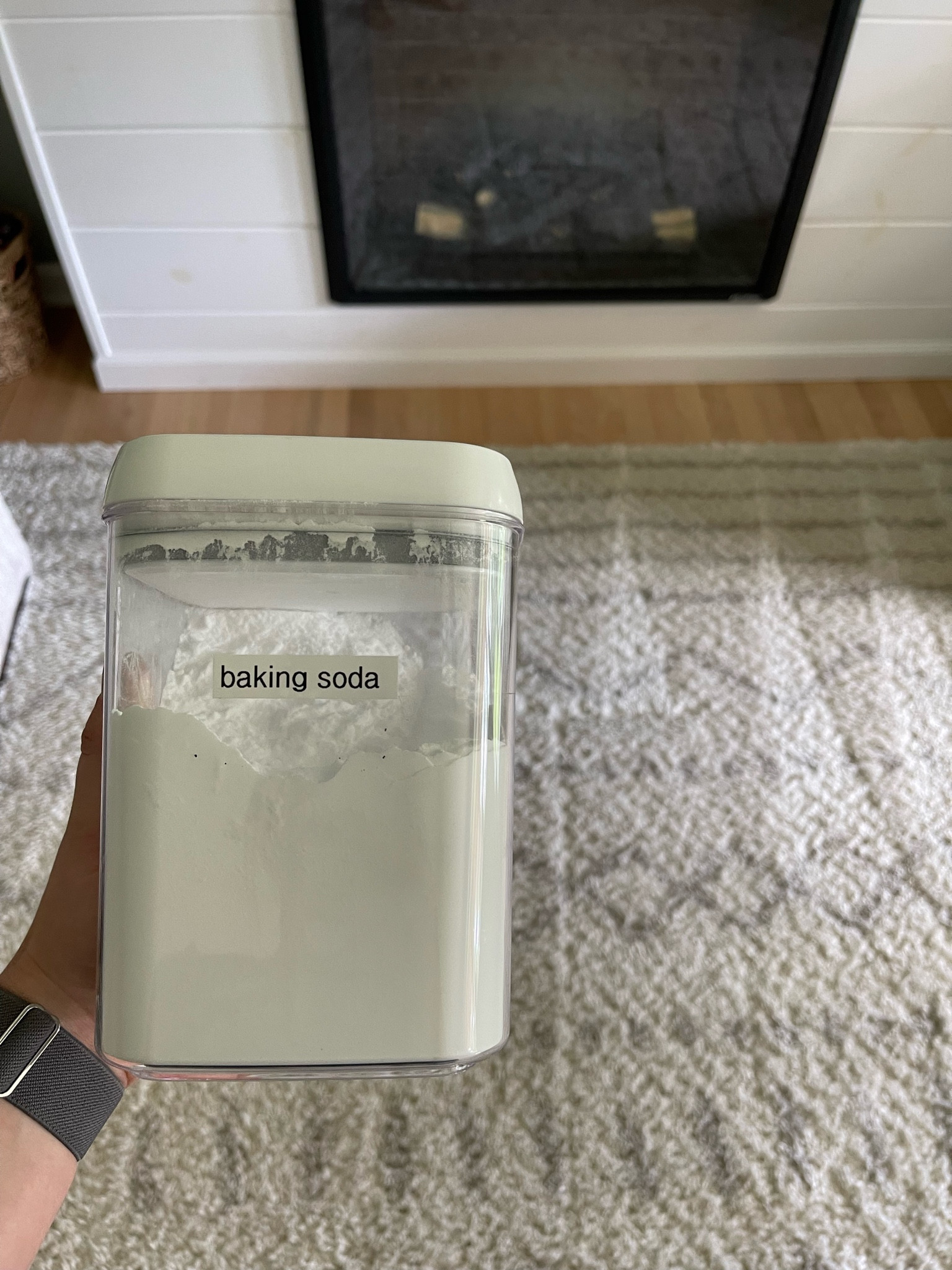 Using baking soda on your rugs will allow for them to stay clean & fresh! It’s a natural deodorizer! I’m obsessed with these rugs - I have the same one in multiple rooms 🙈

#LTKFind