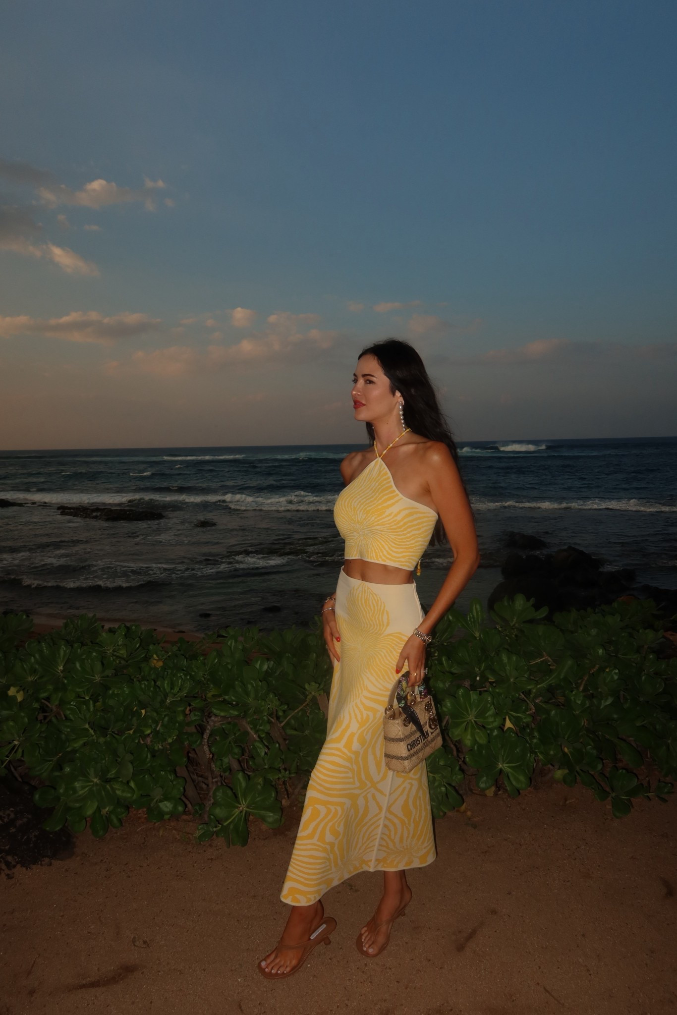 Last night’s look 💛

#LTKootd #LTKTravel #LTKSeasonal