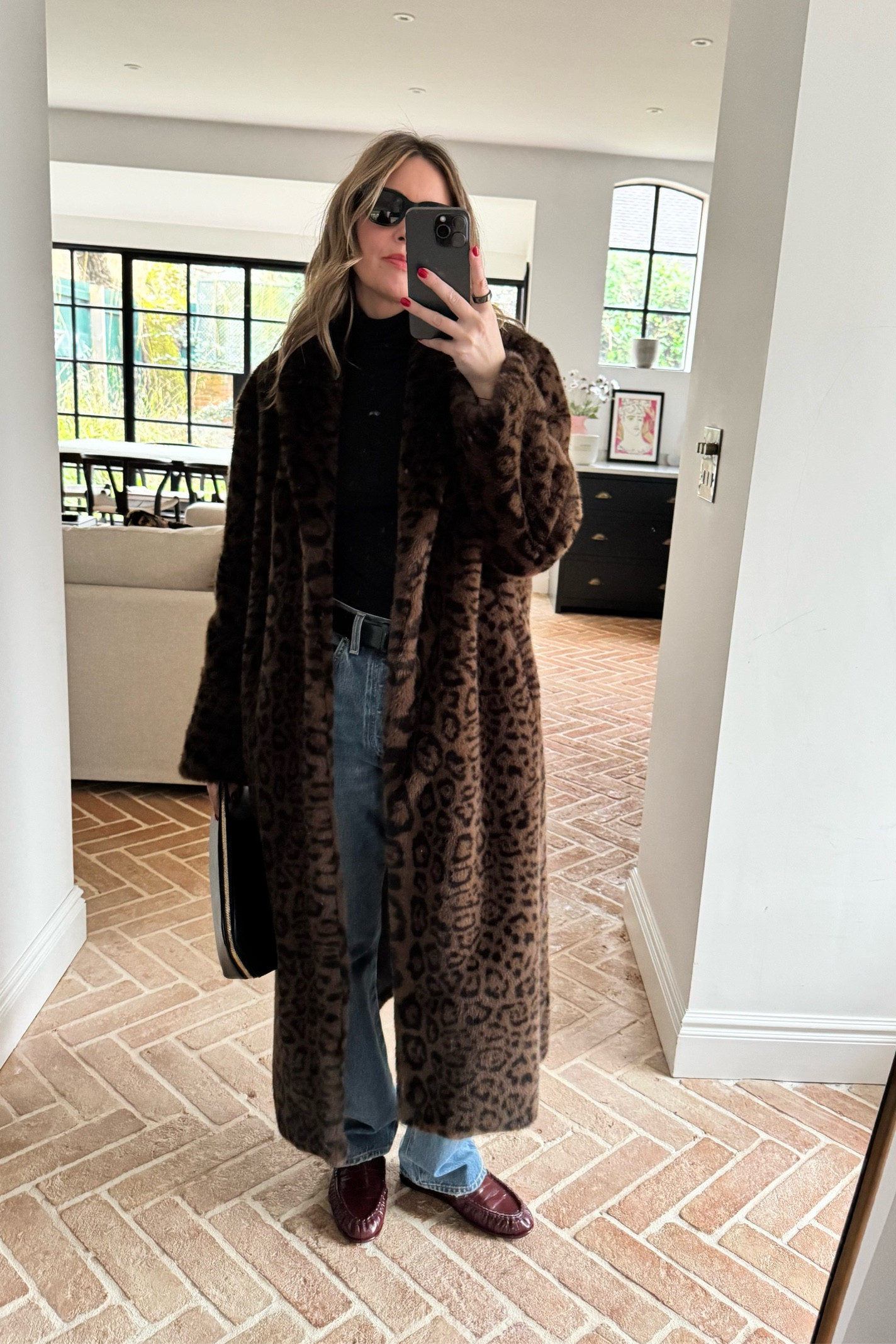 Faux Fur Coat + Jeans + Loafers | Dinner Outfit | Cosy Outfit | Uniqlo Heat Tech | Uniqlo Cashmere 

#LTKgrwm #LTKwinter #LTKstyletip