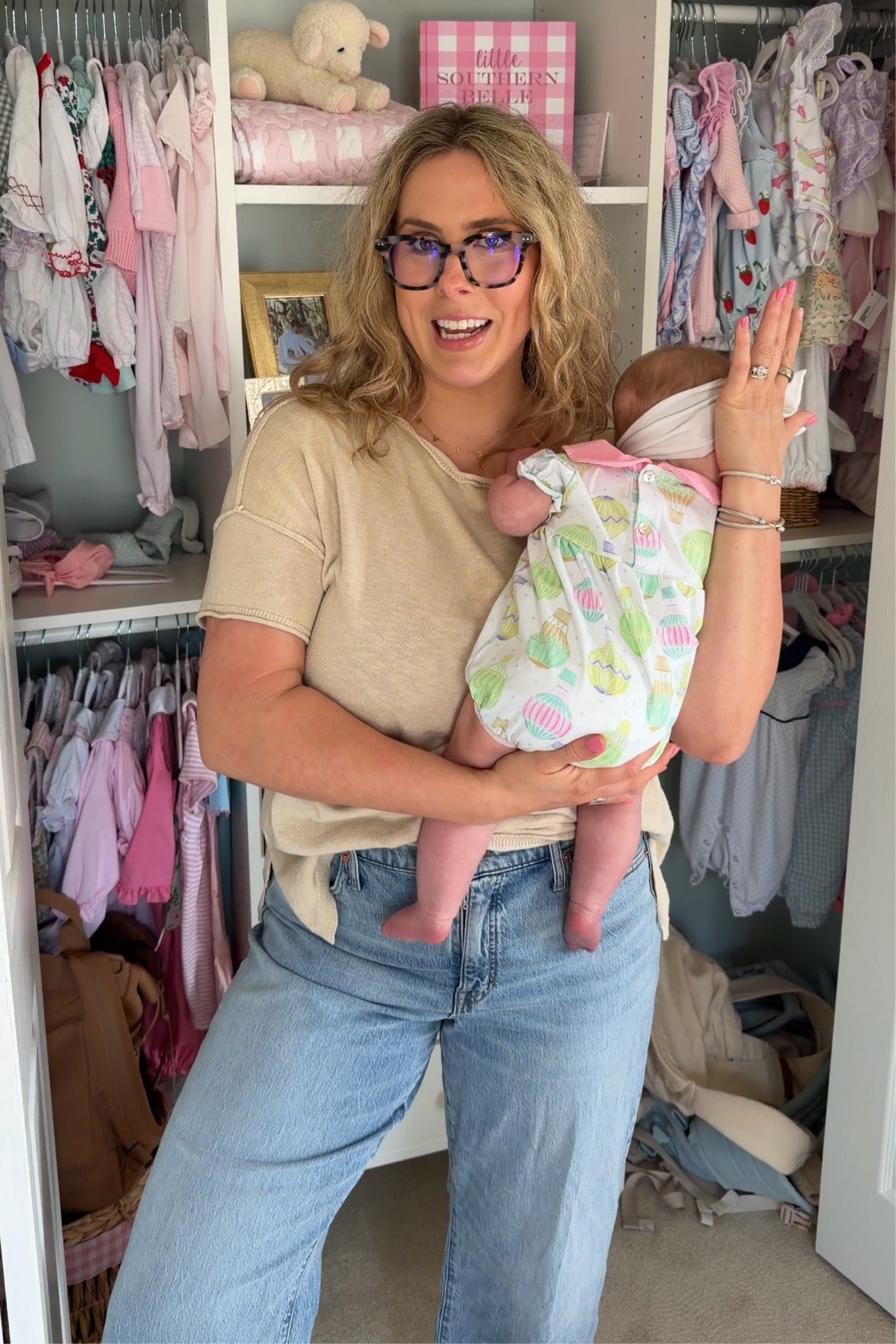 6 months postpartum outfit 

#LTKootd #LTKmomlife #LTKBaby