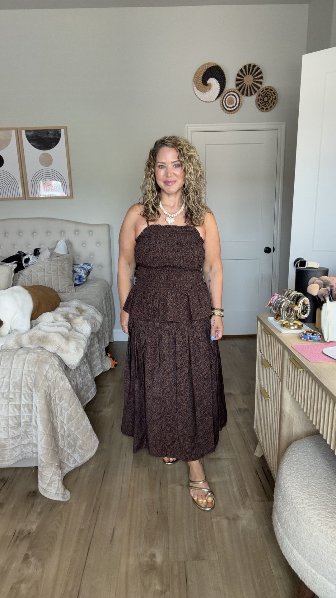 Medium top 
Large skirt (could do a medium)
Sandals tts

#LTKOver40 #LTKMidsize #LTKPetite