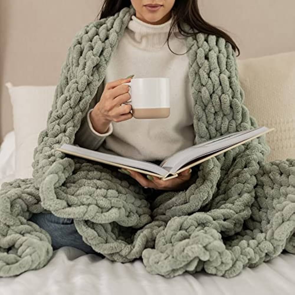SAMIAH LUXE Chunky Knit Blanket 50x60 Sage - Green Luxury Chenille Blanket for Farmhouse Decor; B... | Amazon (US)