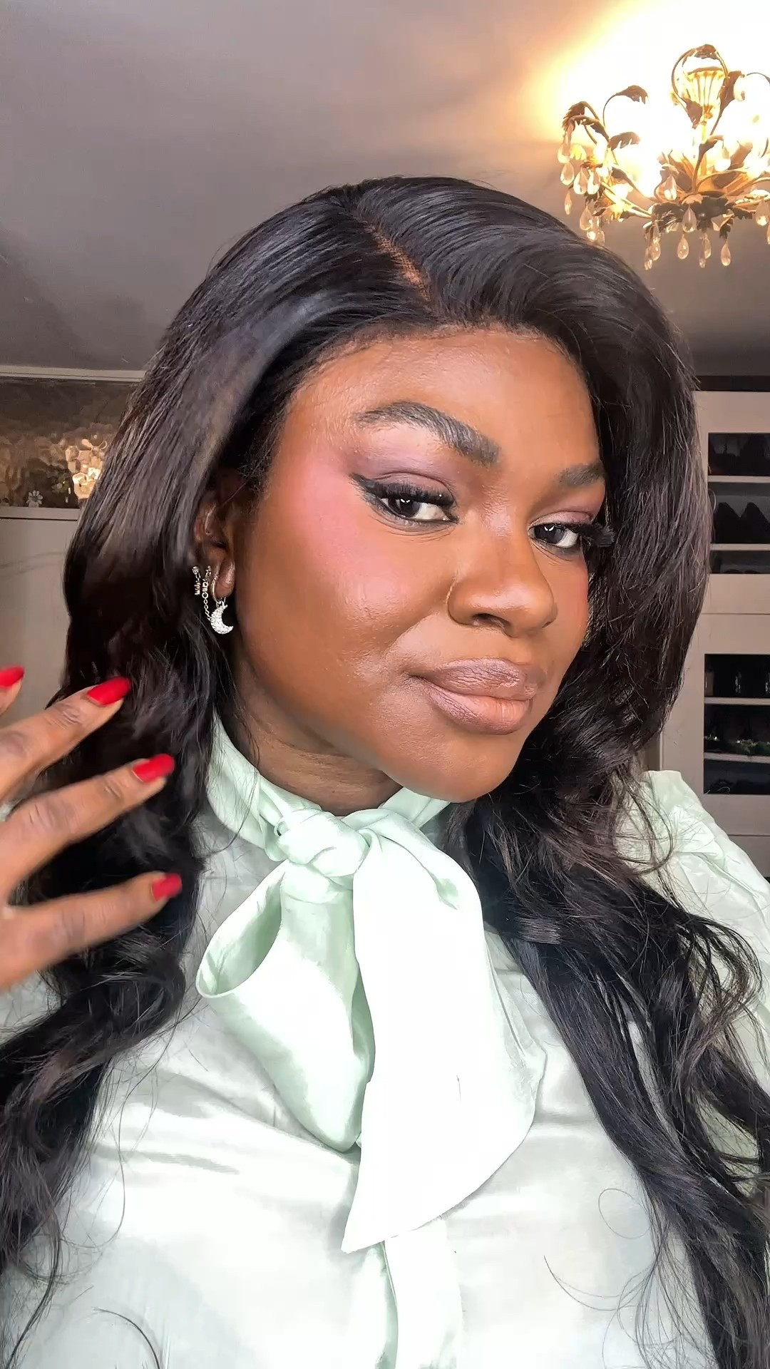 Soft, glossy, bouncy curls without heat 

#LTKbeauty #LTKstyletip #LTKuk