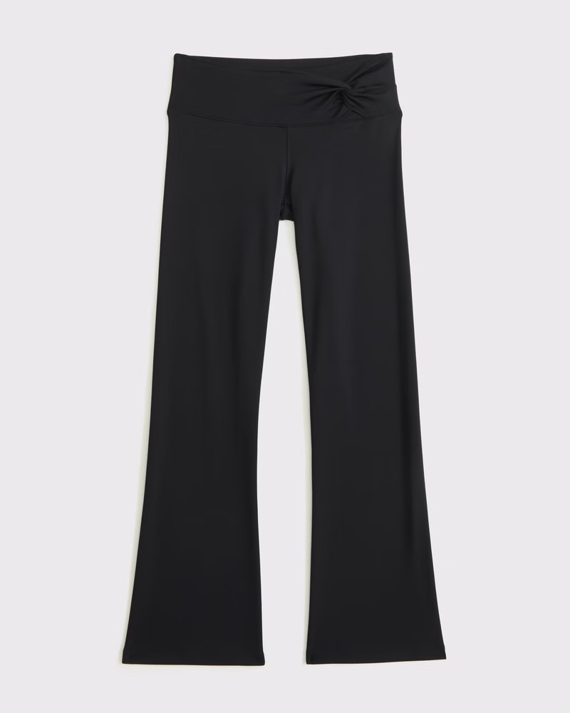 BLACK FRIDAY IS HERE | 40% OFF everything | free shipping on orders over $99 | Abercrombie & Fitch (US)