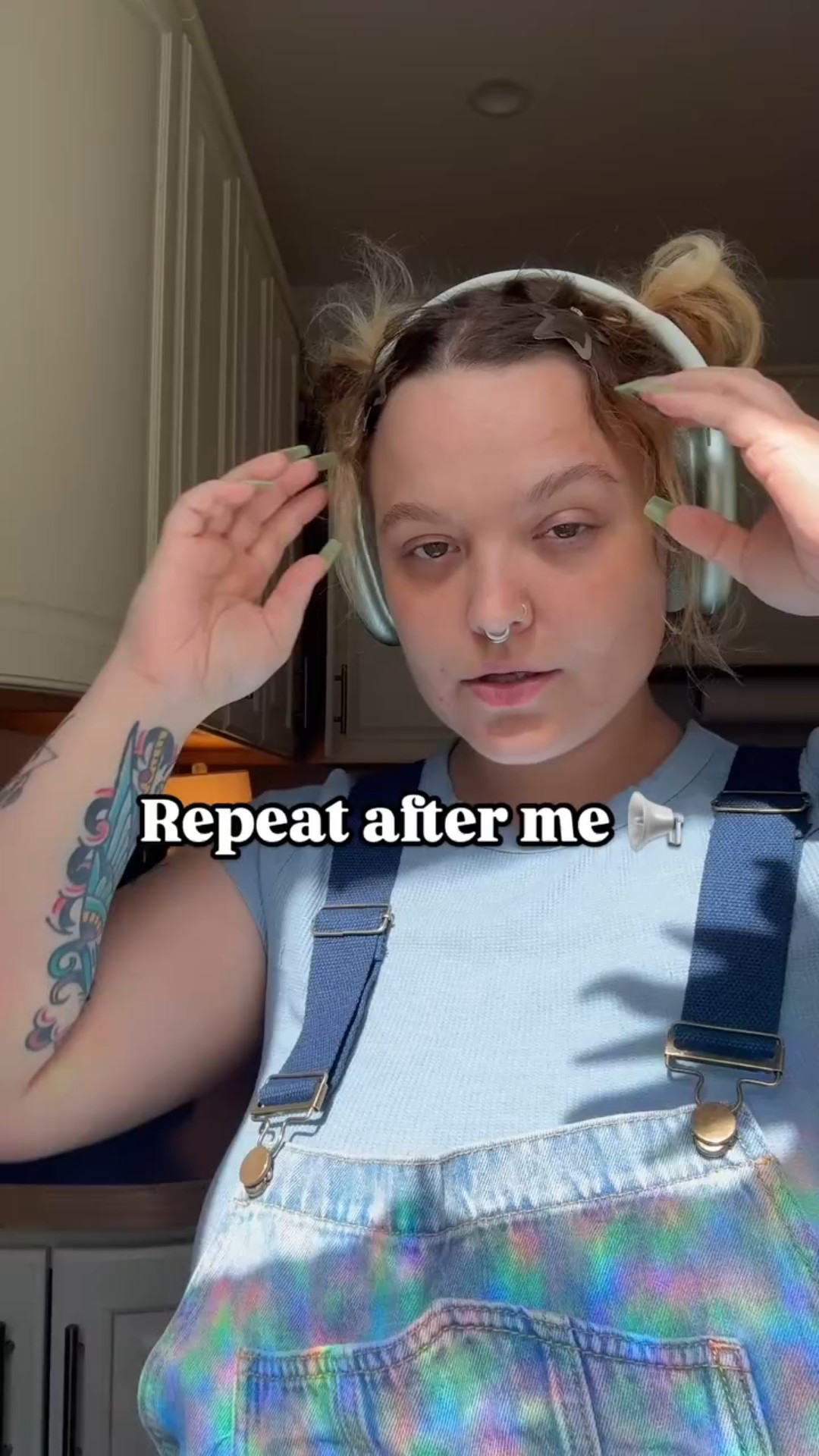 I have a mission… 

One where I look in the mirror and only say kind words to myself. 

One where I see a belly roll and feel no shame. 

One where healthy doesn’t always mean skinny  and being full and satisfied is most important. 

One where self love is my Northstar and self hate is acknowledged and moved on from. 

One where I remember - THERE IS NOTHING WRONG WITH ME. 

What are some things you’re working on to love yourself more? 

…

body positivity and healing journey, and plus-size style and spring fashion