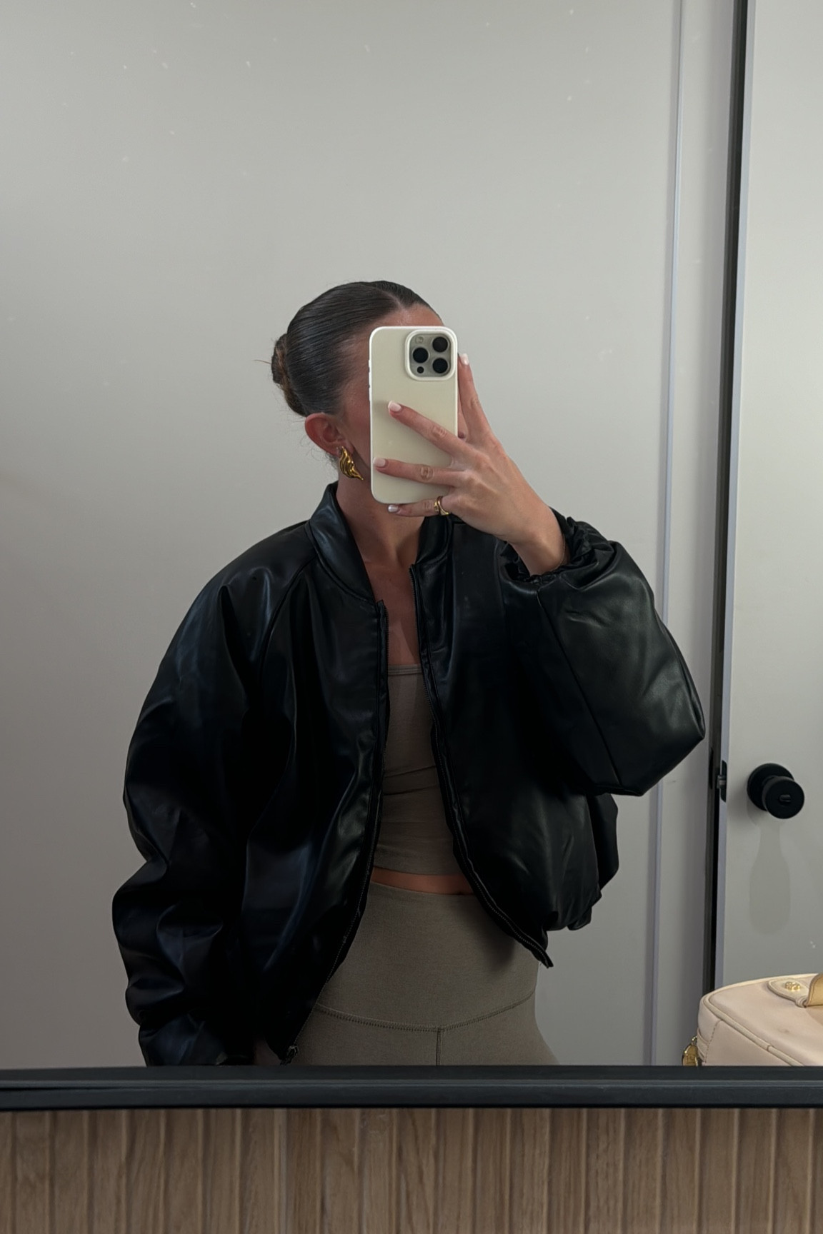 Leather bomber! Love this for an elevated every day look! 

#afrm #leather #bomberjacket #jacket #LTKwinter 

#LTKU #LTKStyleTip #LTKFindsUnder100