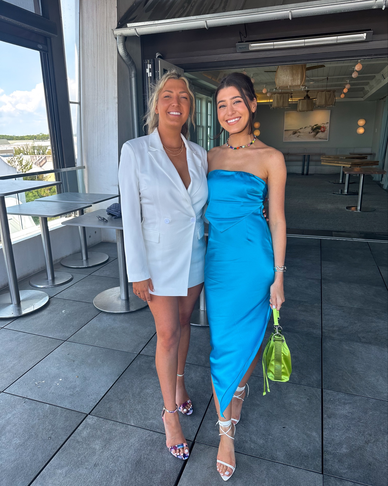Sister’s bridal luncheon outfit 💙

SER.O.YA DRESS XS


#LTKItBag #LTKWedding #LTKBeauty