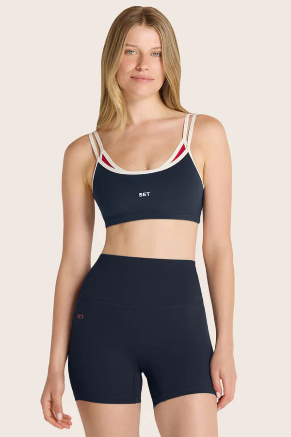 AIRLUXE™ BREATHE LAYERED MOVE BRA - LADYBUG | SET Active