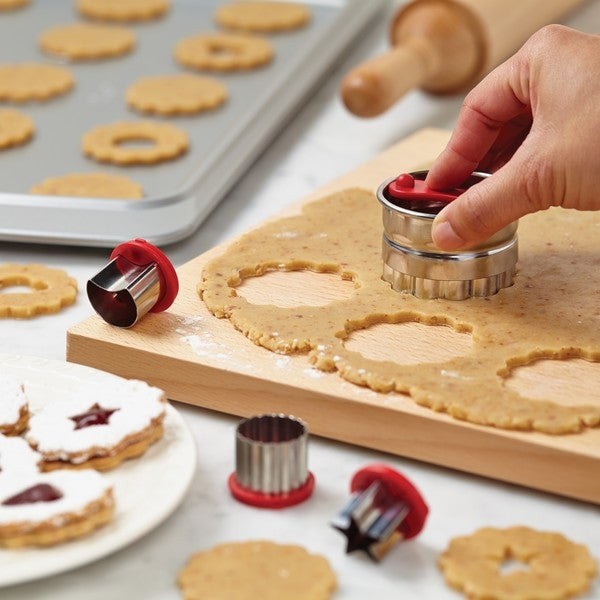 Cake Boss Red Decorating Tools 6-Piece Classic Linzer Cookie Cutter Set | Bed Bath & Beyond