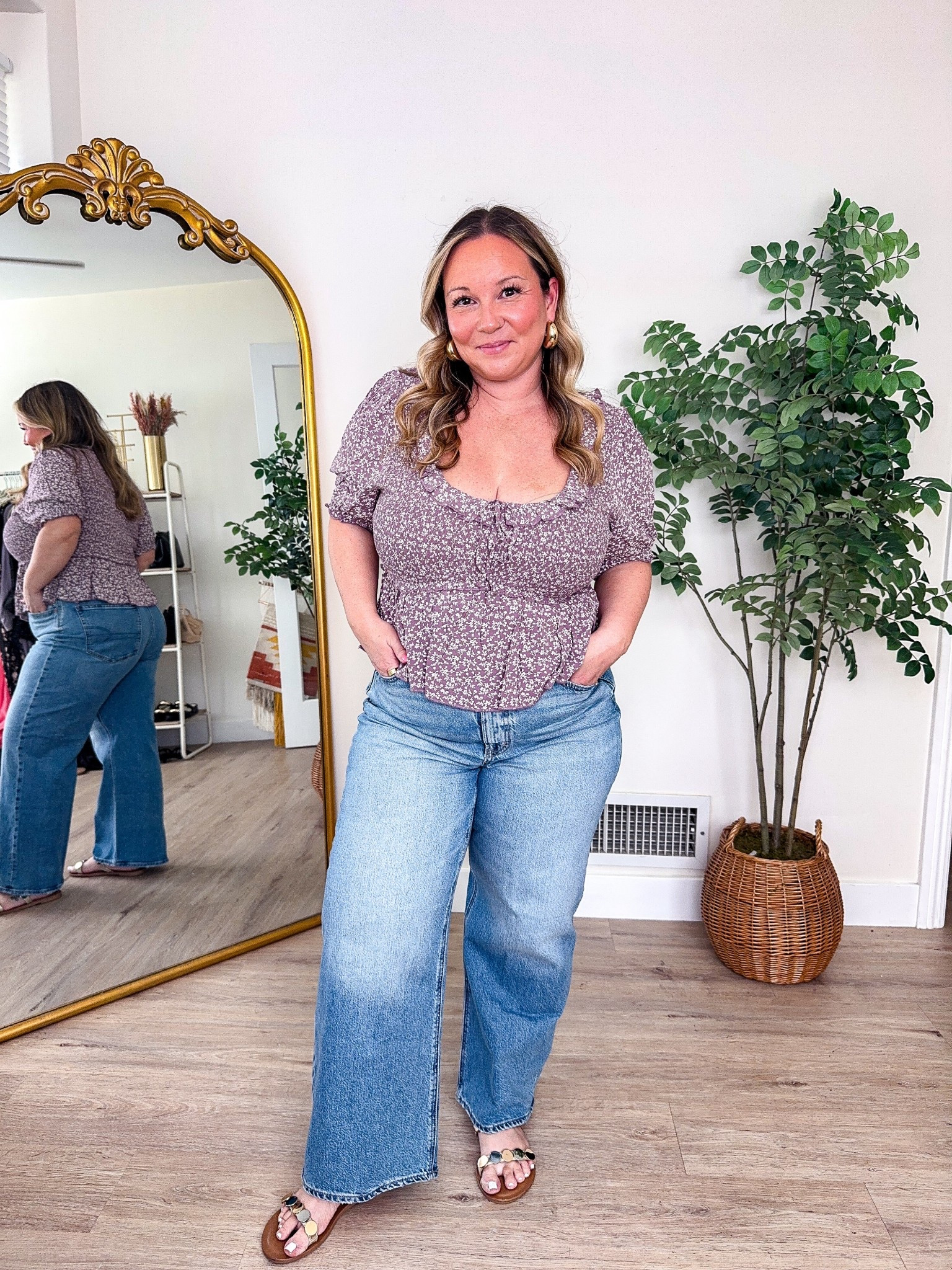 Midsize fall outfit 
Baby doll peplum top size XL 
Jeans size 14 SHORT 

Fall style, fall outfits, American Eagle, Aerie, fall trends, everyday style, petite style, casual style

#LTKSaleAlert #LTKMidsize #LTKSeasonal