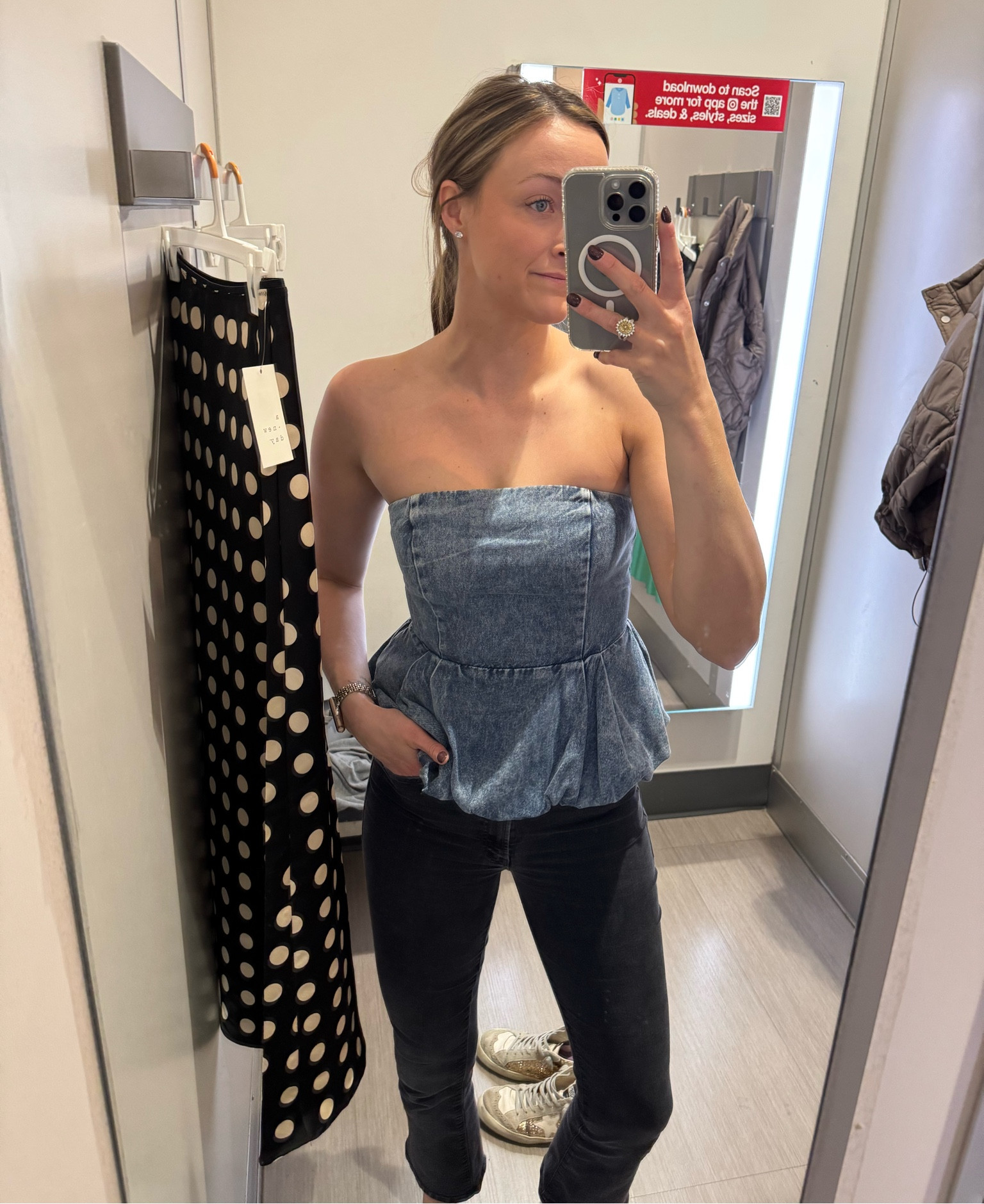 The cutest target top, only $30! 
Really well constructed & good quality… fits TTS! 